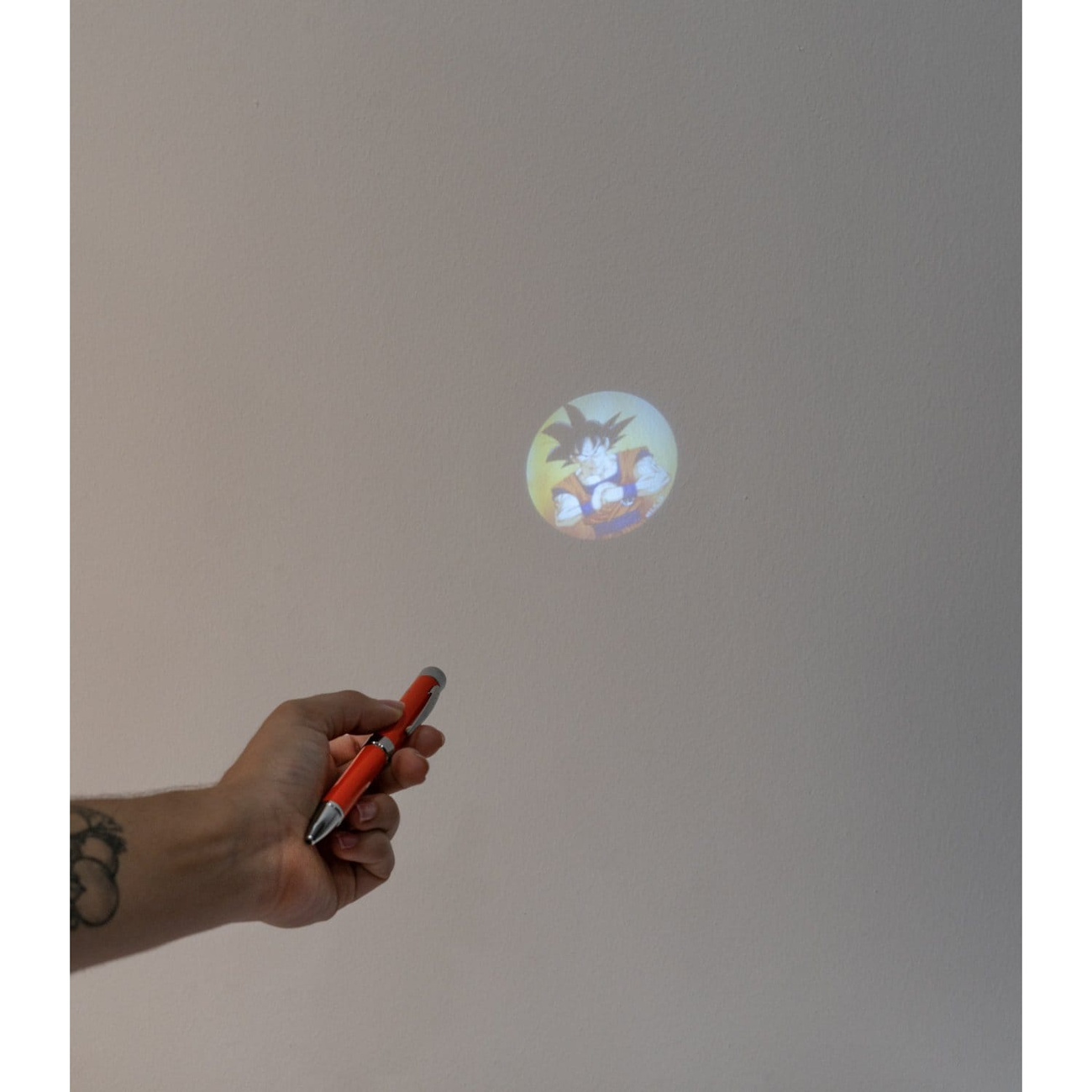 Dragon Ball Cuaderno A5 Premium con bolígrafo proyector Super Goku