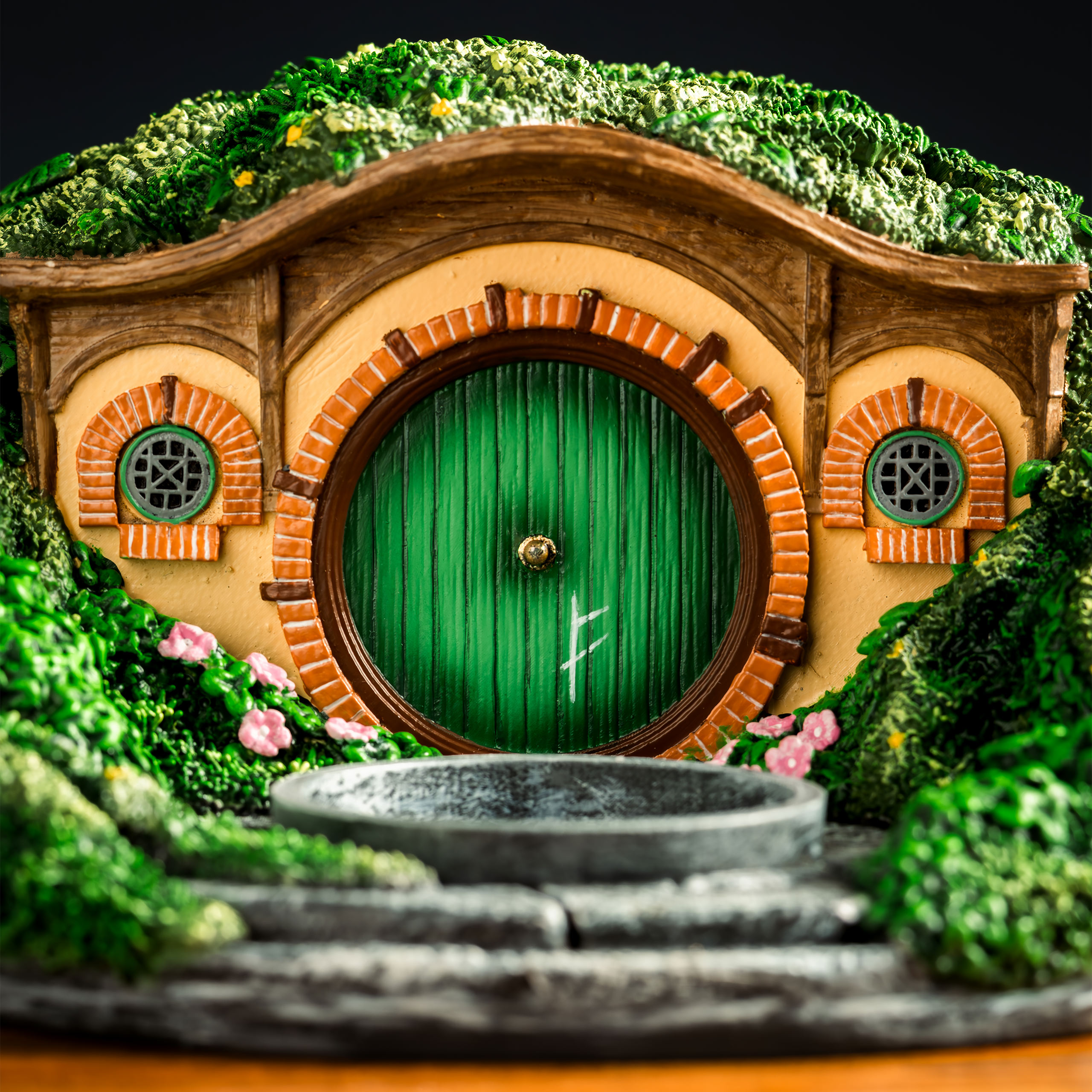 Le Seigneur des Anneaux - Porte-bougie Diorama Trou de Hobbit Comté
