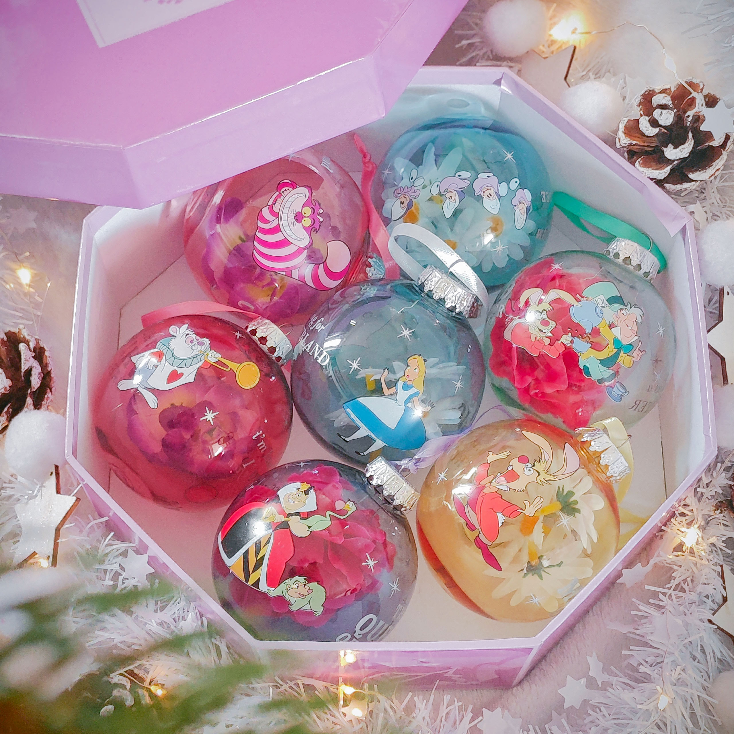 Alice in Wonderland - Characters Christmas Tree Balls 7pcs