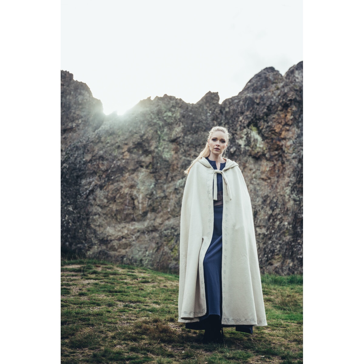 Mantello medievale in lana Alma 131 cm