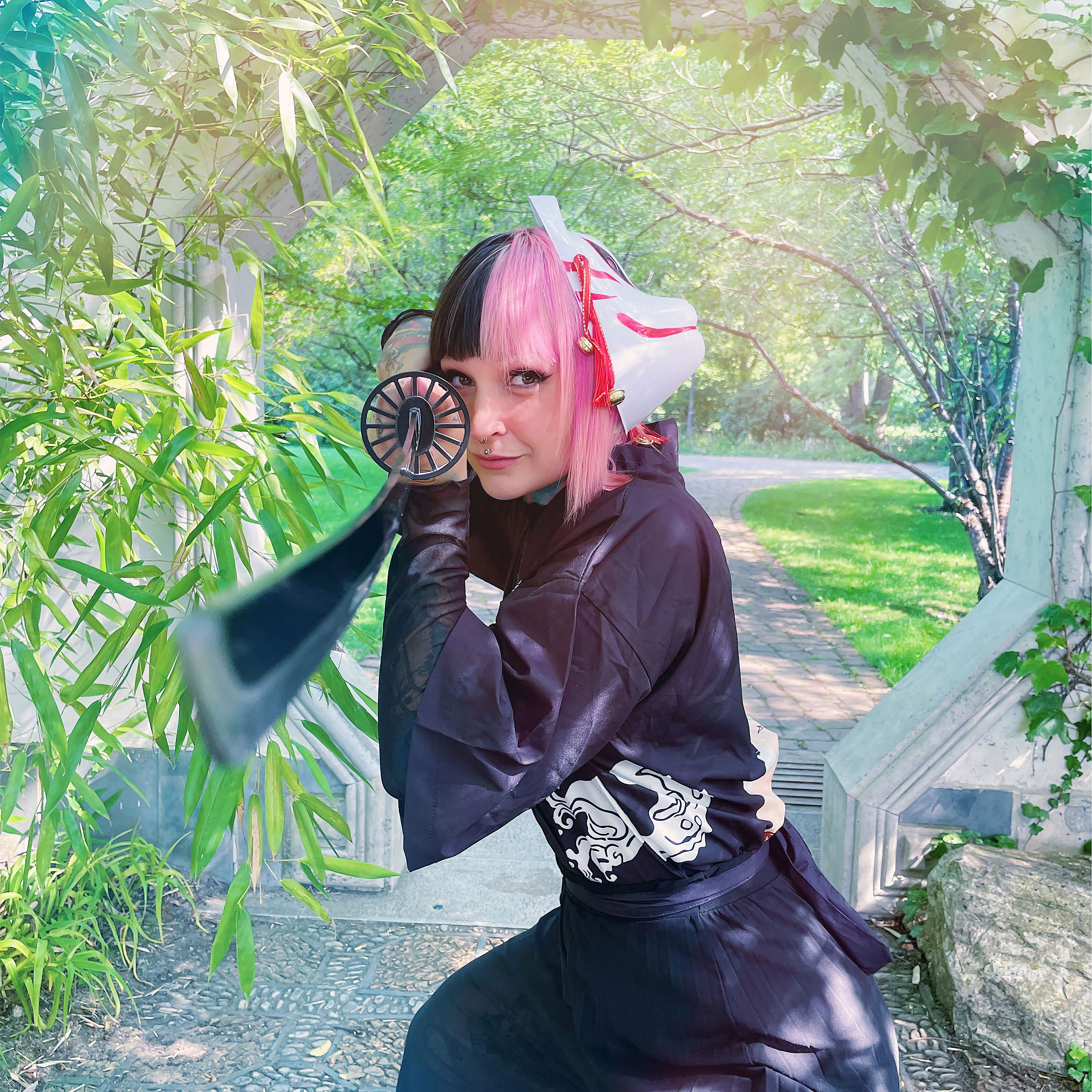 Replica Katana di Tanjiro Kamado con fodero per i fan di Demon Slayer