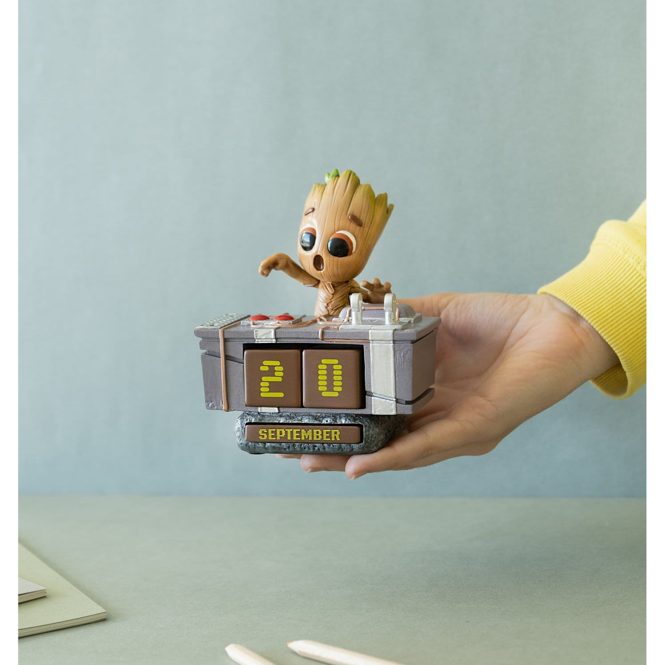 Marvel Calendario eterno 3D Groot Death Button 12 cm