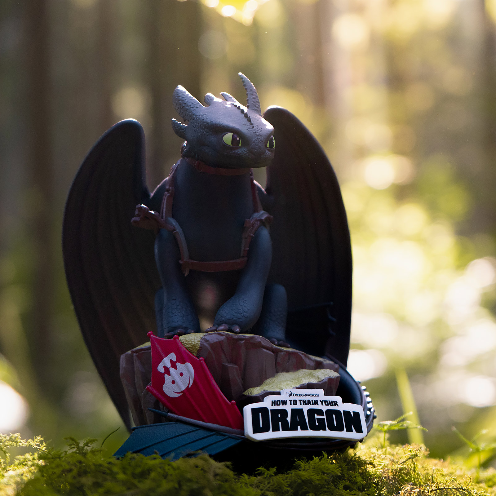 Cómo entrenar a tu dragón - Desdentao Figura Diorama D-Stage