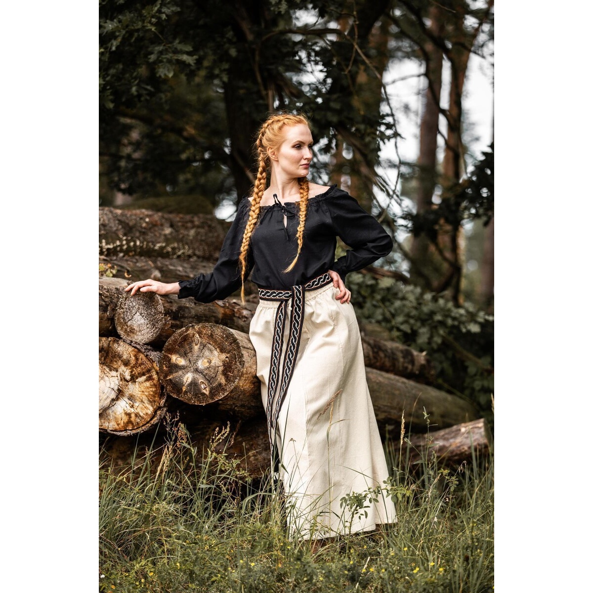 Blusa medievale Edith nera