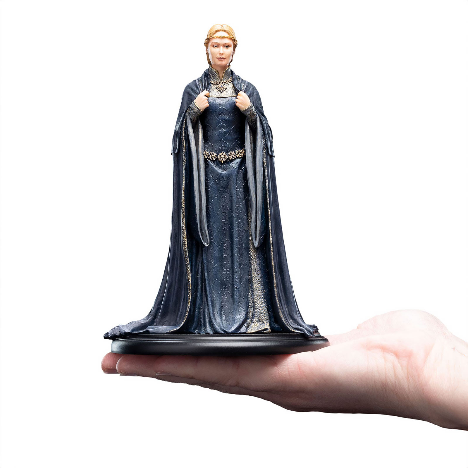 The Lord of the Rings - Éowyn Figure