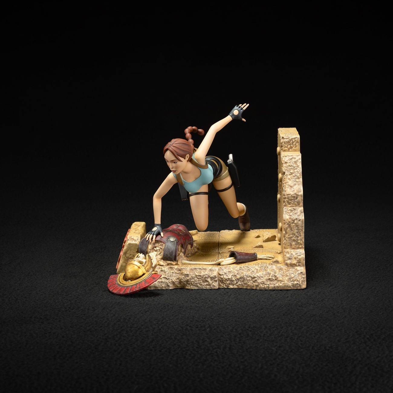 Tomb Raider 1996 PVC-standbeeld Lara Croft Classic Era 17 cm
