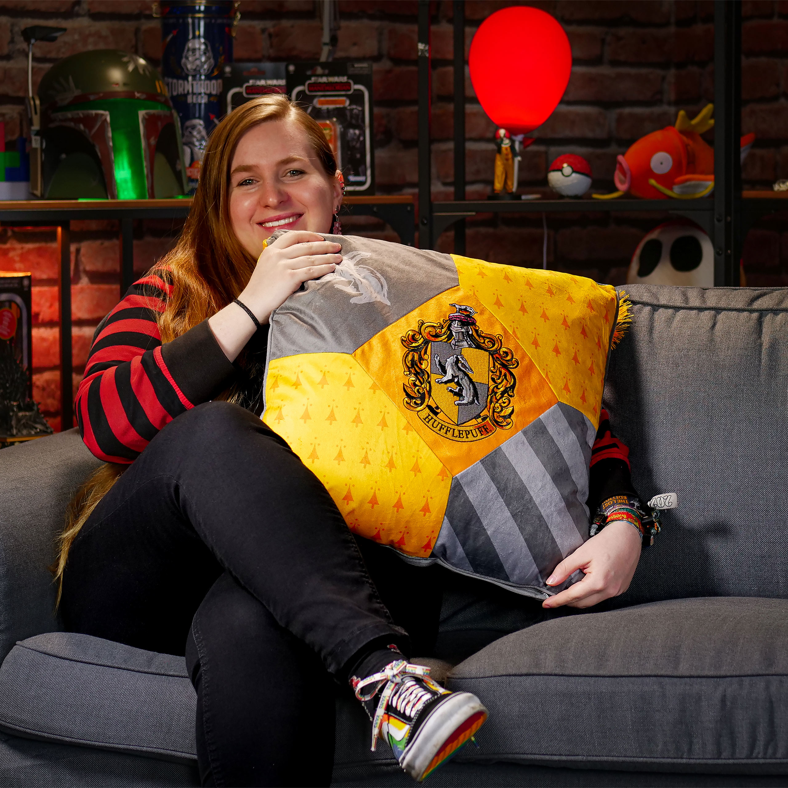 Harry Potter - Hufflepuff Kissen mit Quasten deluxe