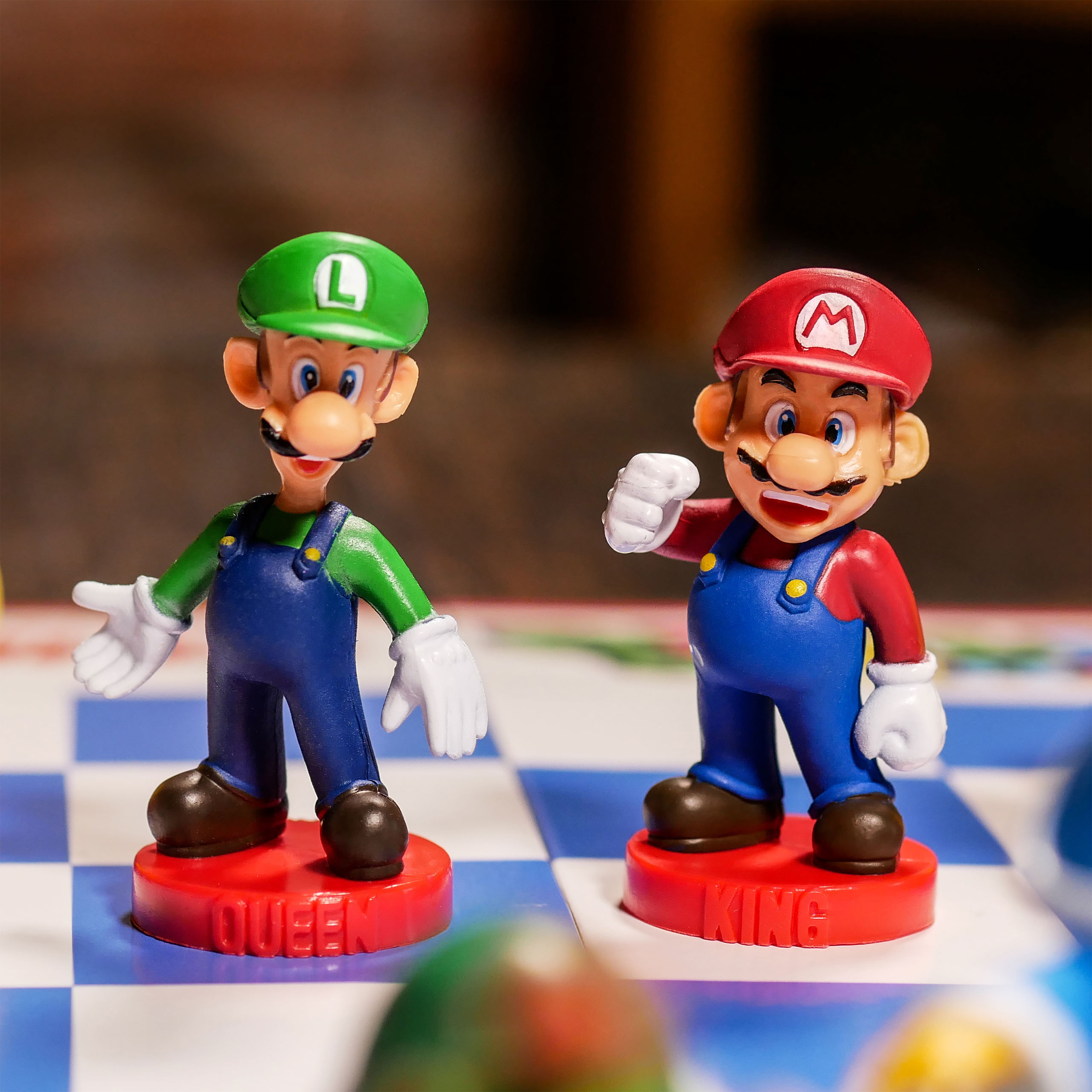Super Mario - Collector's Edition Chess Set