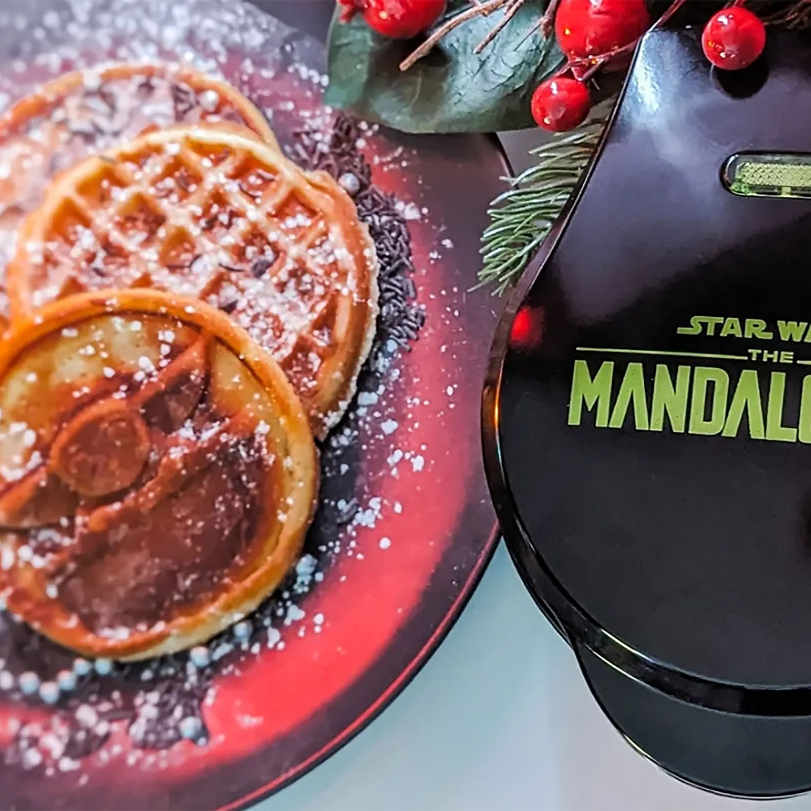 Grogu Mini Waffle Iron - Star Wars The Mandalorian