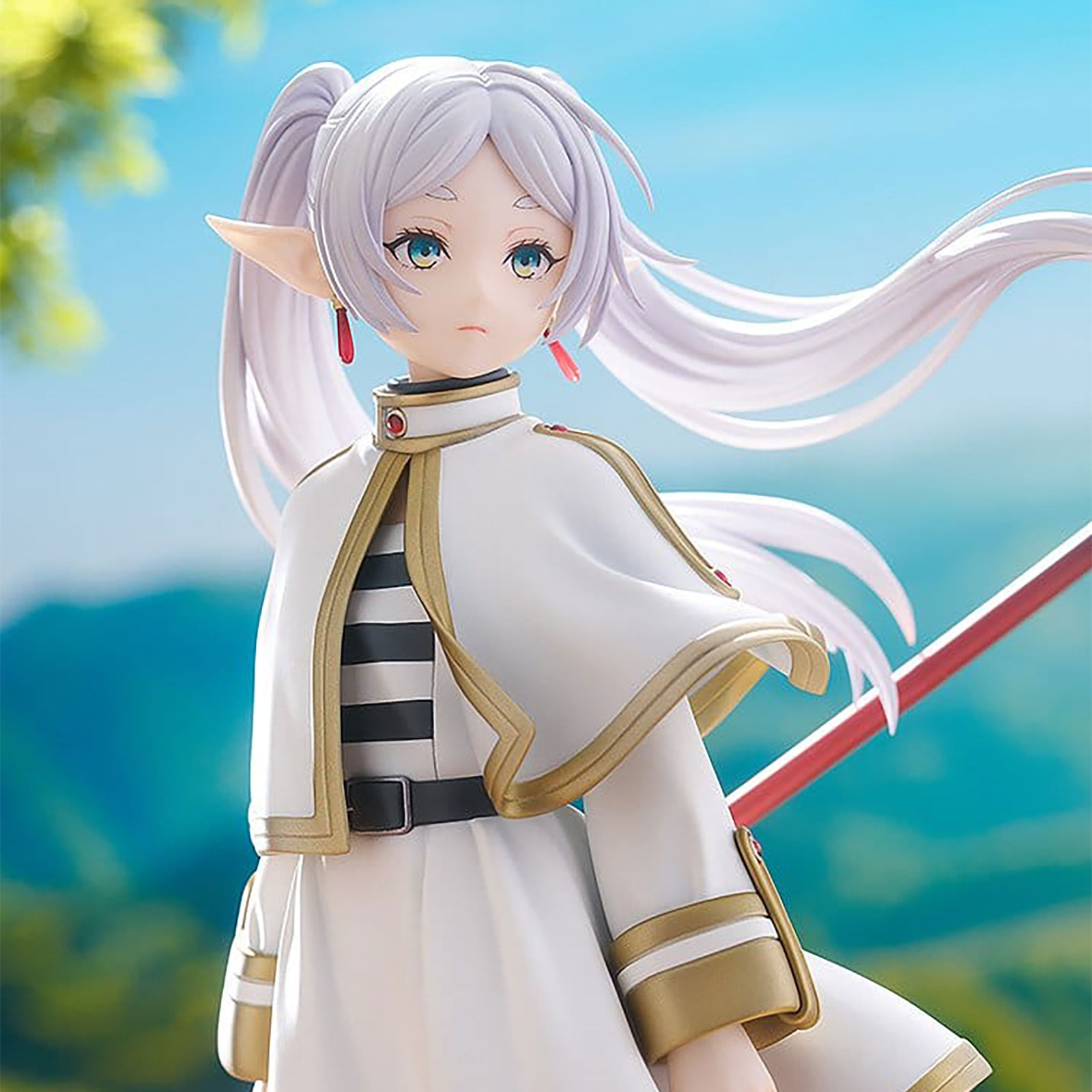 Frieren - Magic of the Eventide Glow Figure