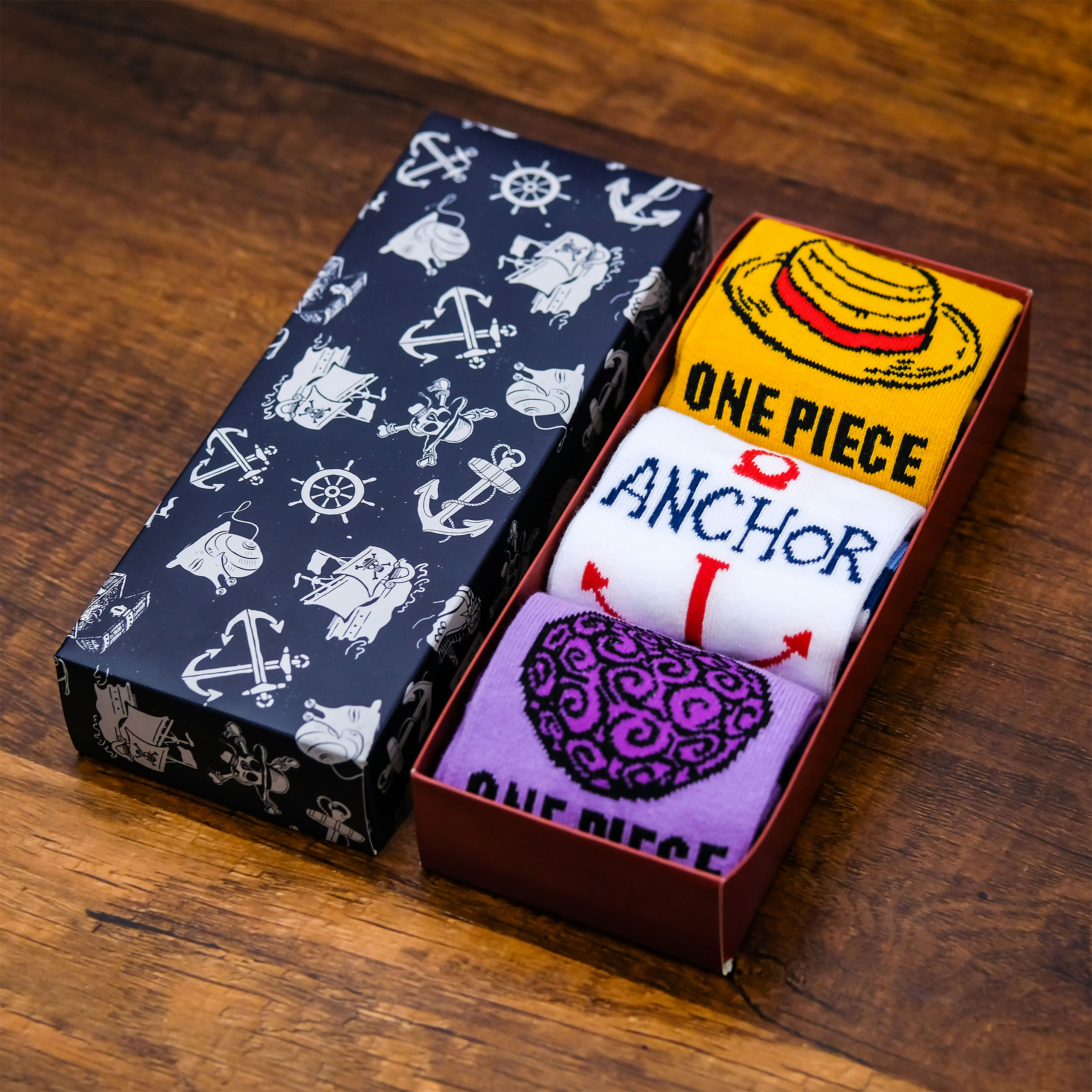 One Piece Socken 3er Set in Geschenkbox