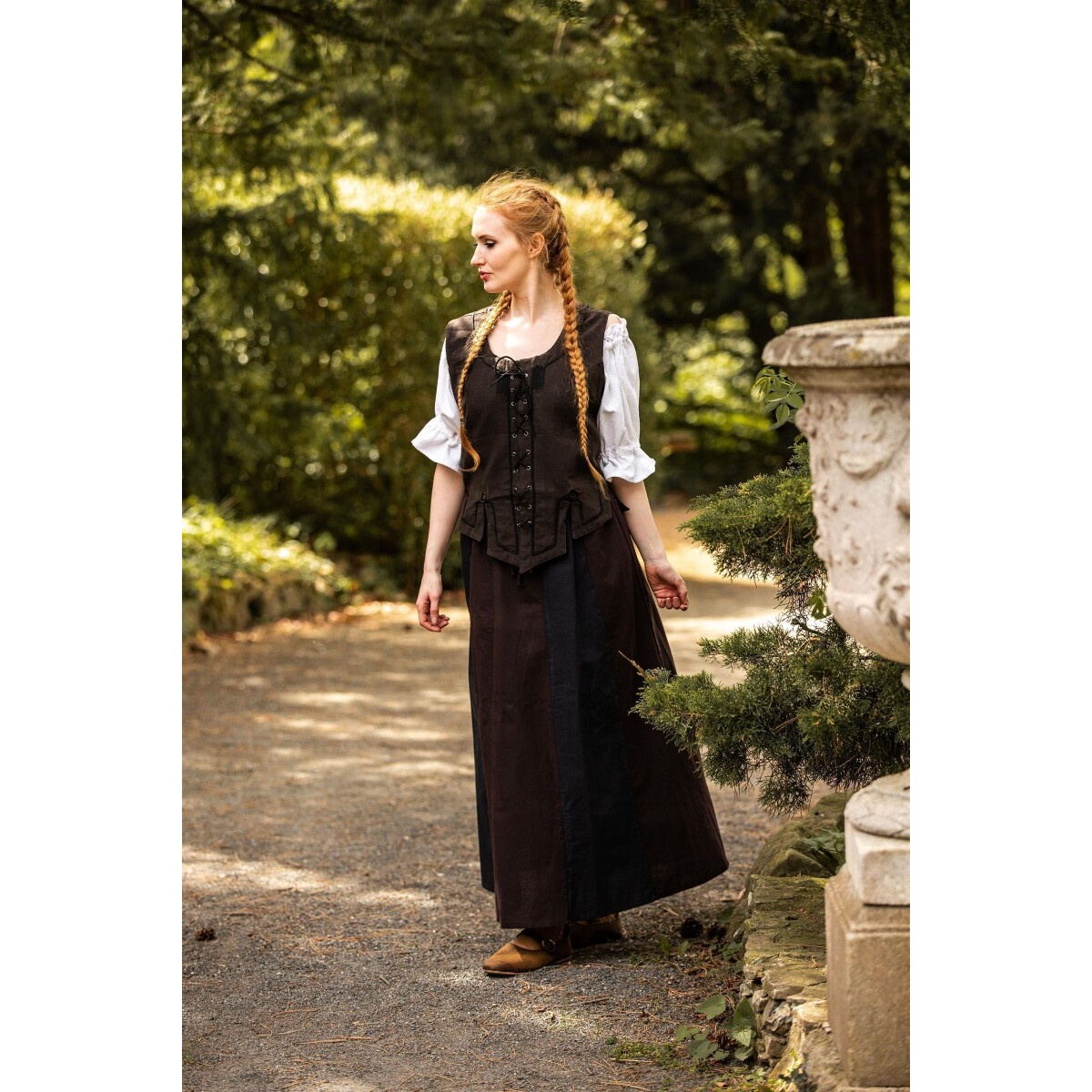 Blusa medievale a maniche corte Verena bianca