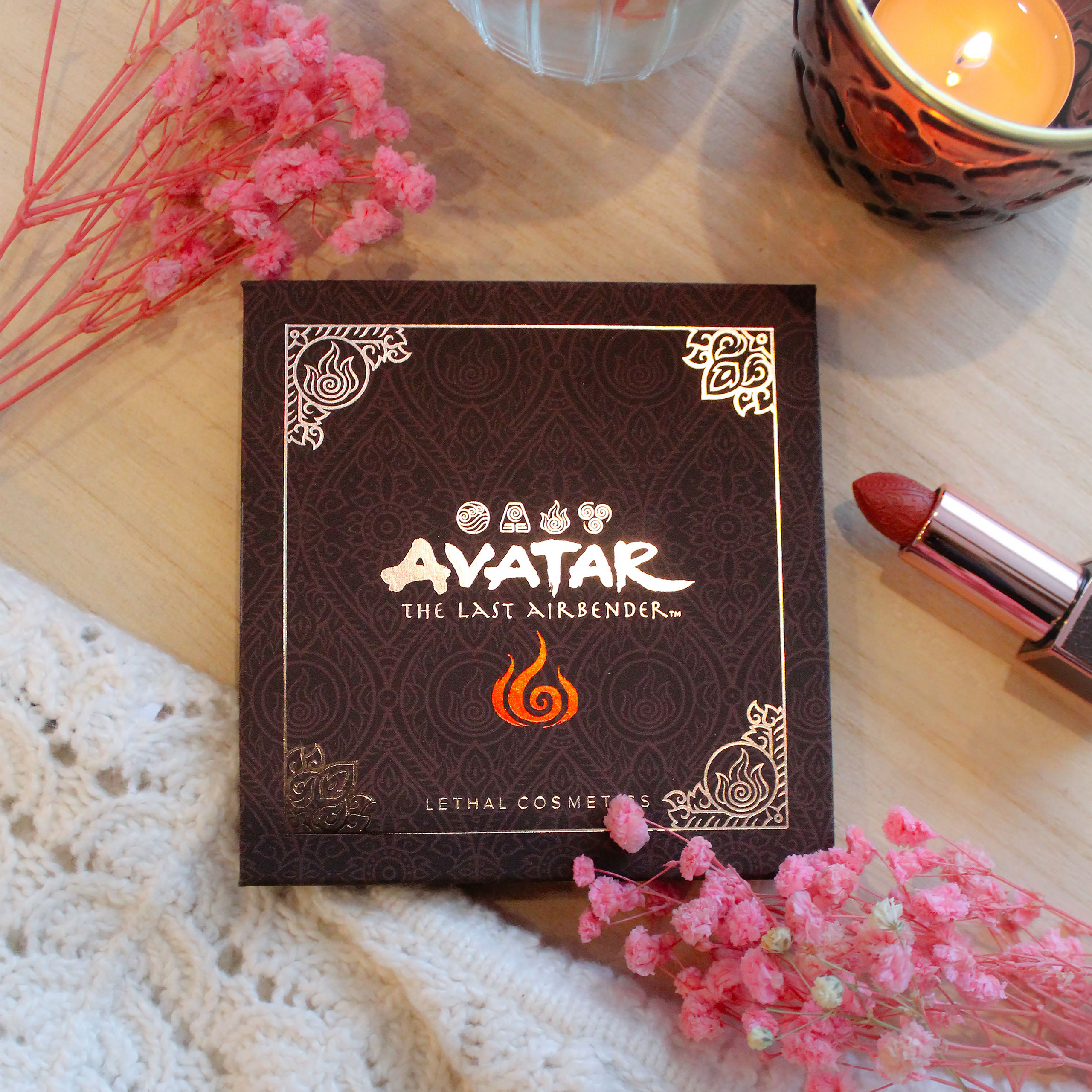 Avatar La Leyenda de Aang – Paleta de sombras de ojos Fuego