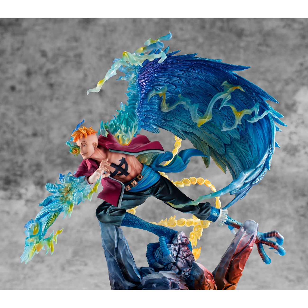 One Piece P.O.P MAS Maximum Estatua PVC Marco the Phoenix Líder del 1er Escuadrón de los Piratas de Barbablanca 32 cm