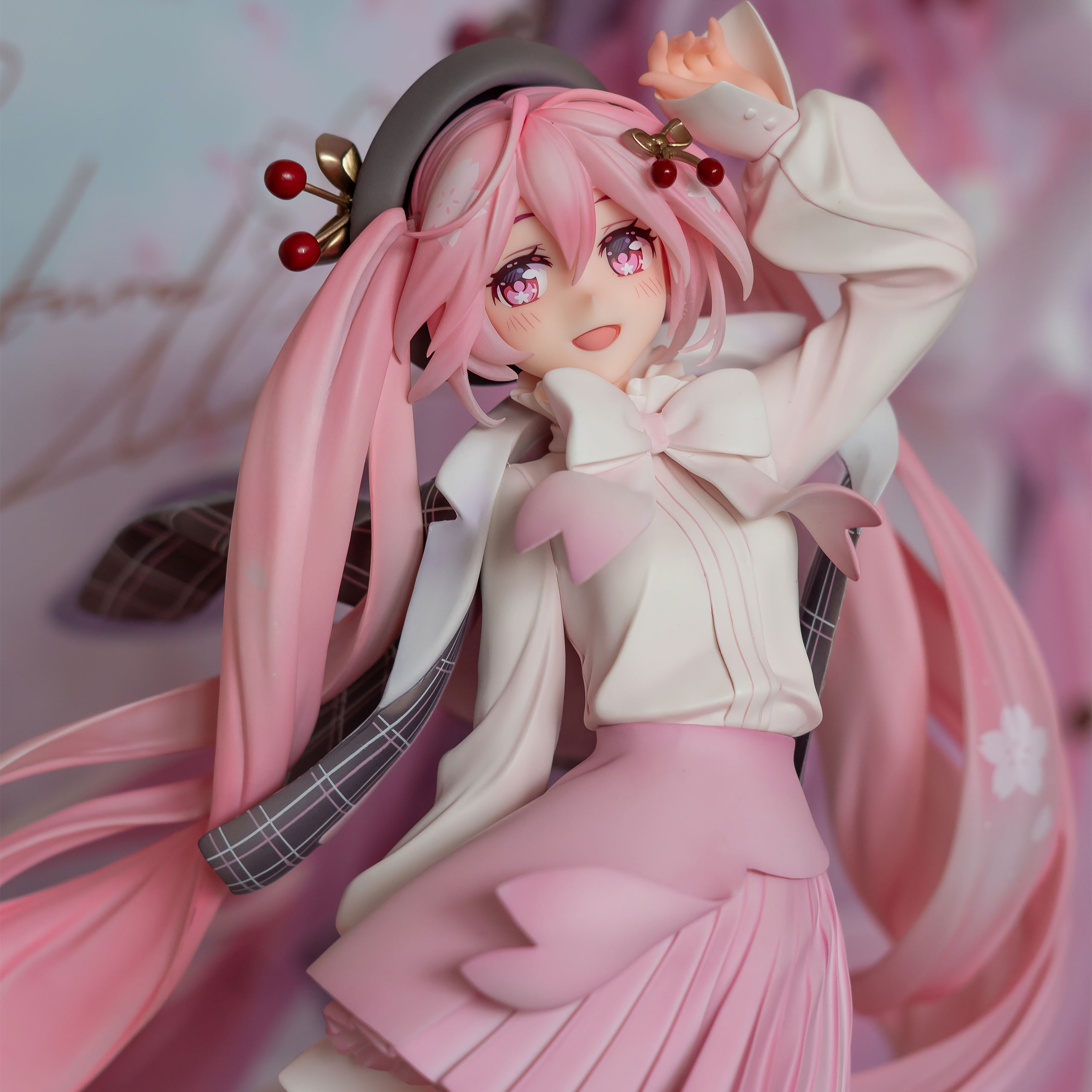 Hatsune Miku - Sakura Miku Statue Hanami Outfit Version