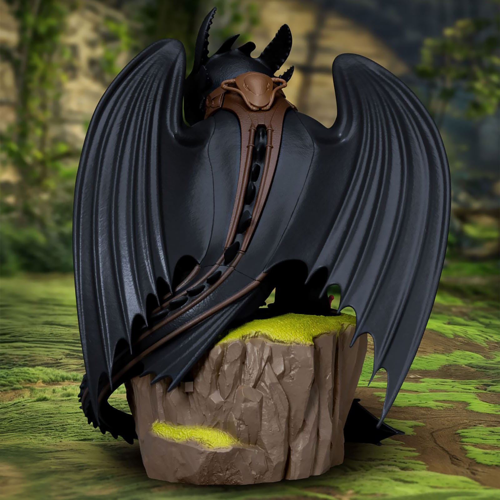 How to Train Your Dragon - Toothless D-Stage Diorama Figure