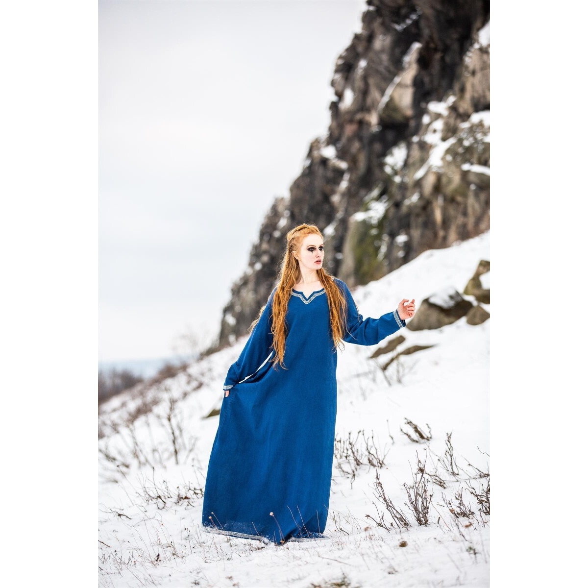 Medieval Viking Dress Brigida blue