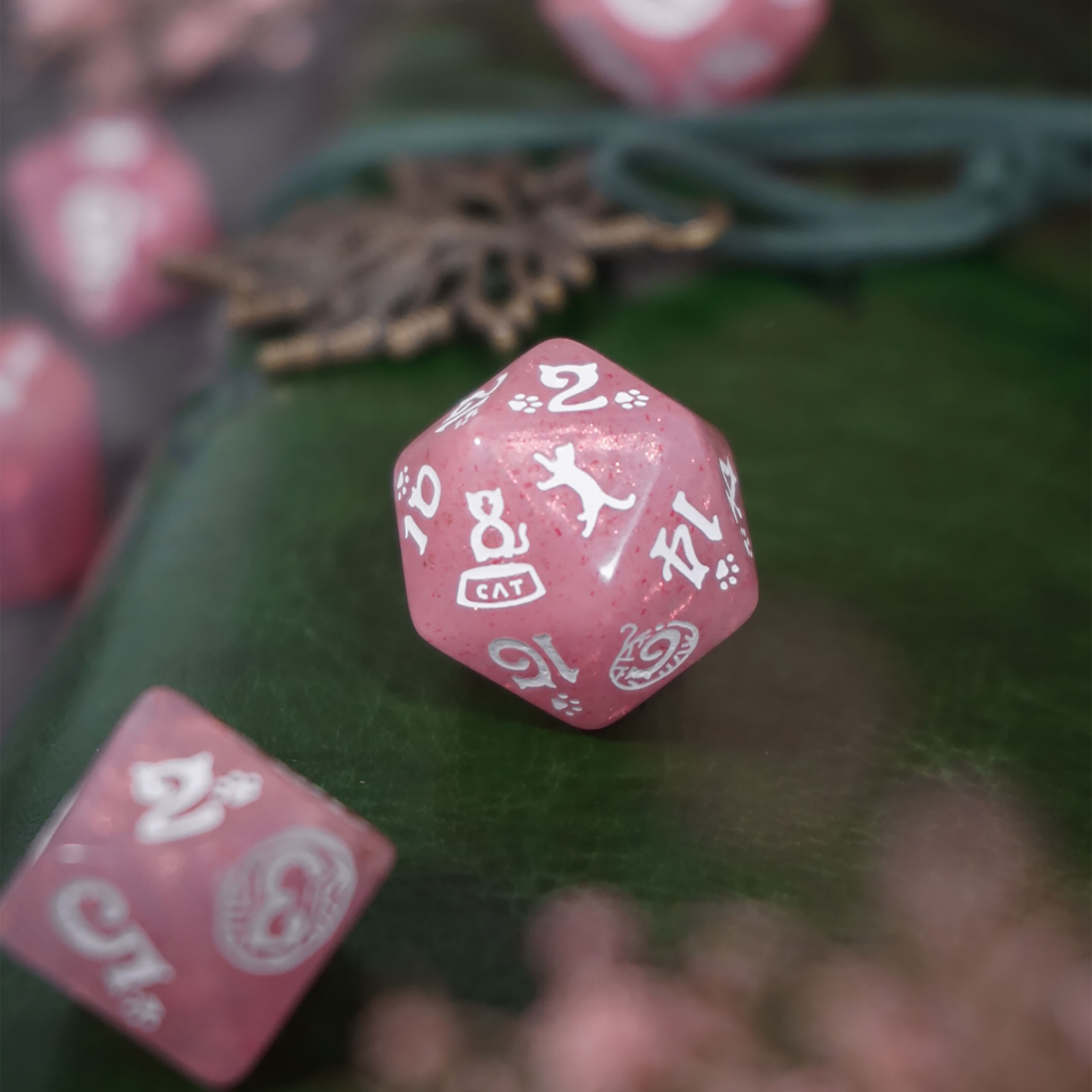 Cats - Daisy Glitter RPG Dice Set 7pcs