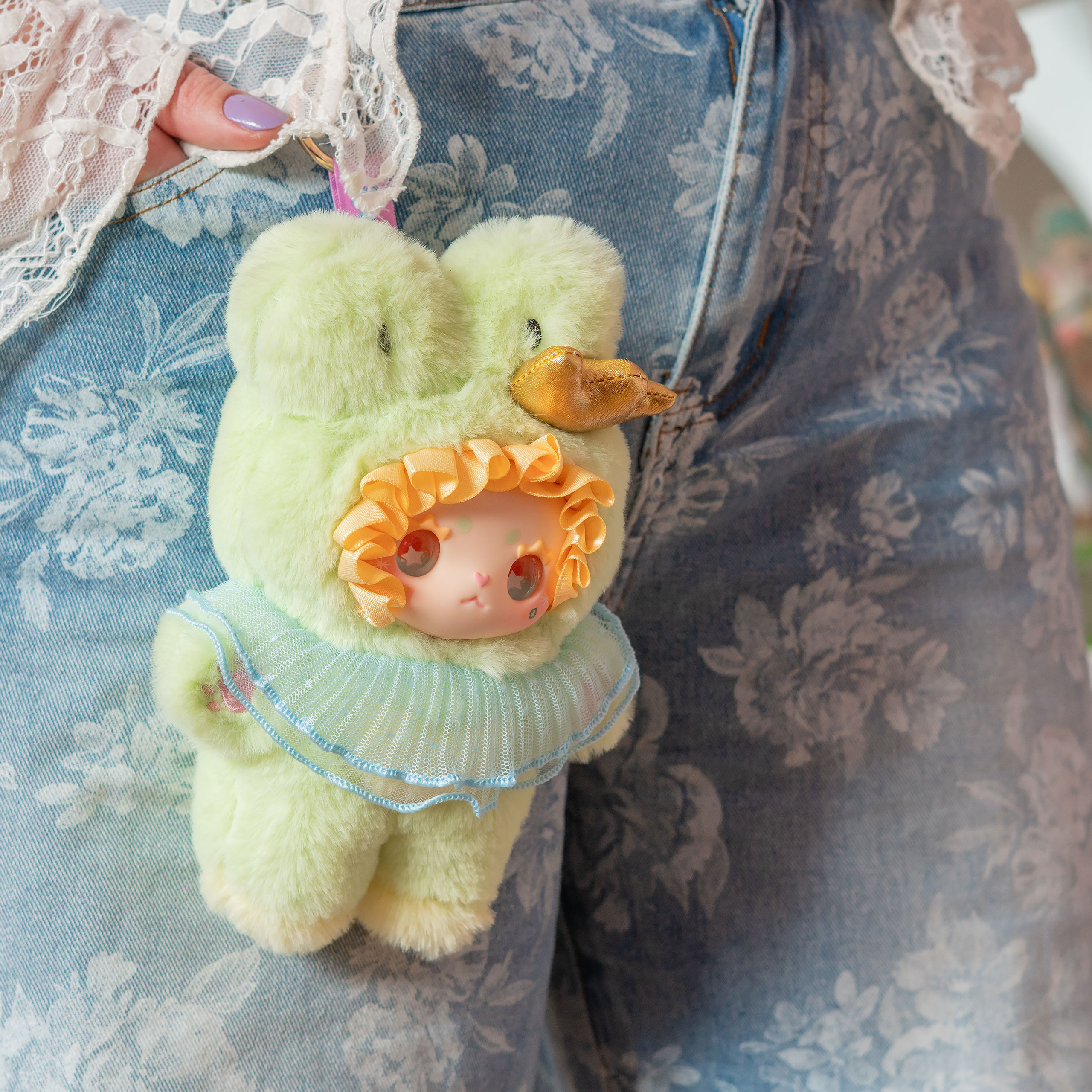 Lovely Emma - Twist Series Mystery Plush Figure