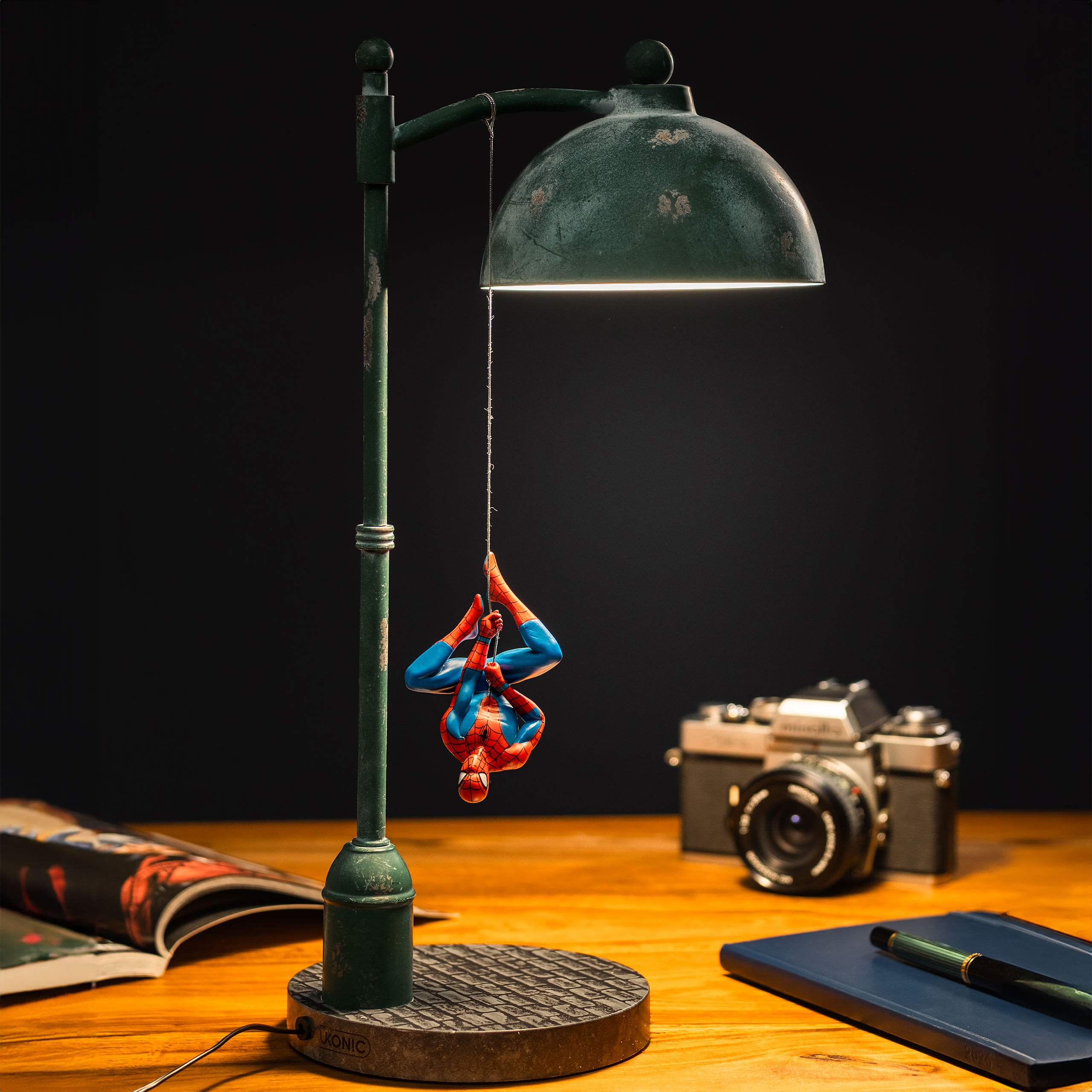 Spider-Man - Wisząca lampa stołowa