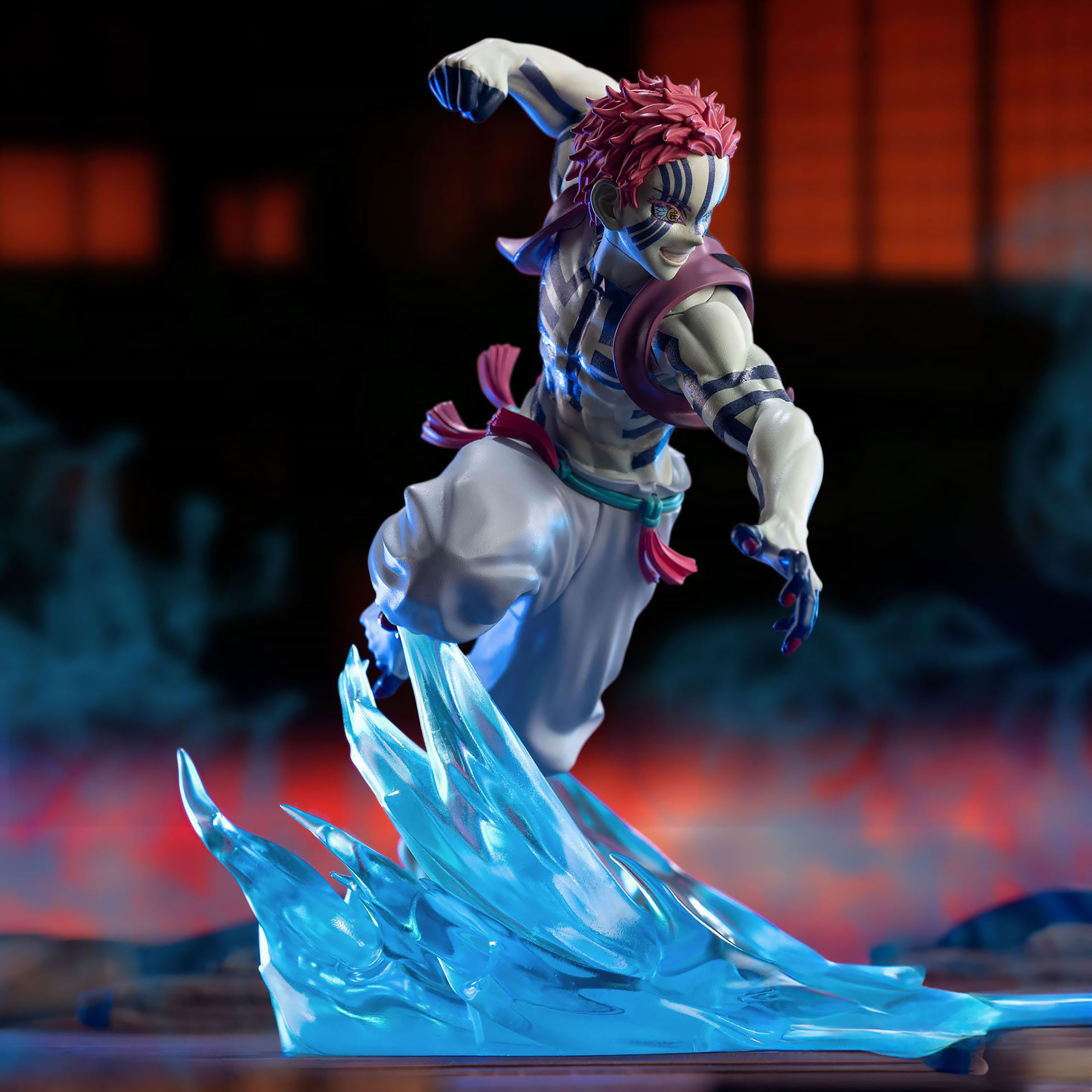 Demon Slayer - Akaza Xross Link Anime Figure 14 cm