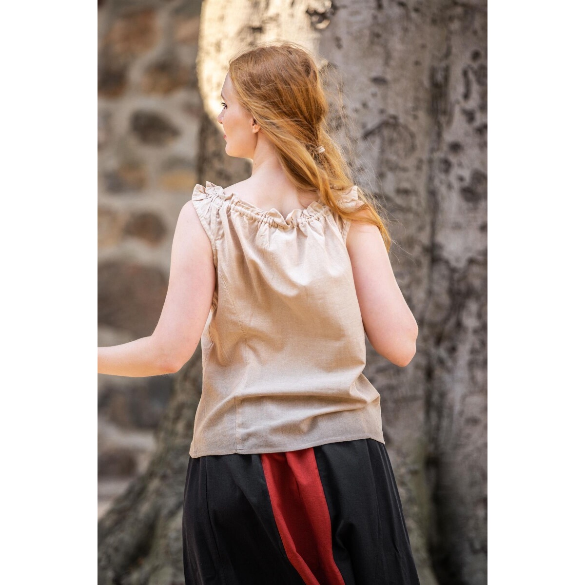 Średniowieczna letnia bluzka Adele bez rękawów beżowa