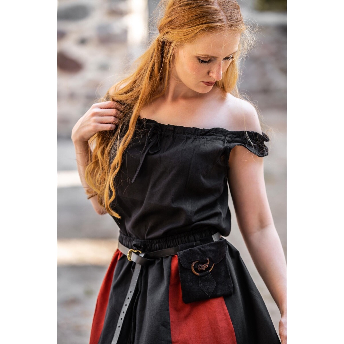 Blusa estiva medievale Adele senza maniche nera