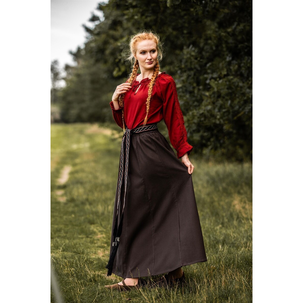 Bluzka średniowieczna z koronką Bettina czerwona