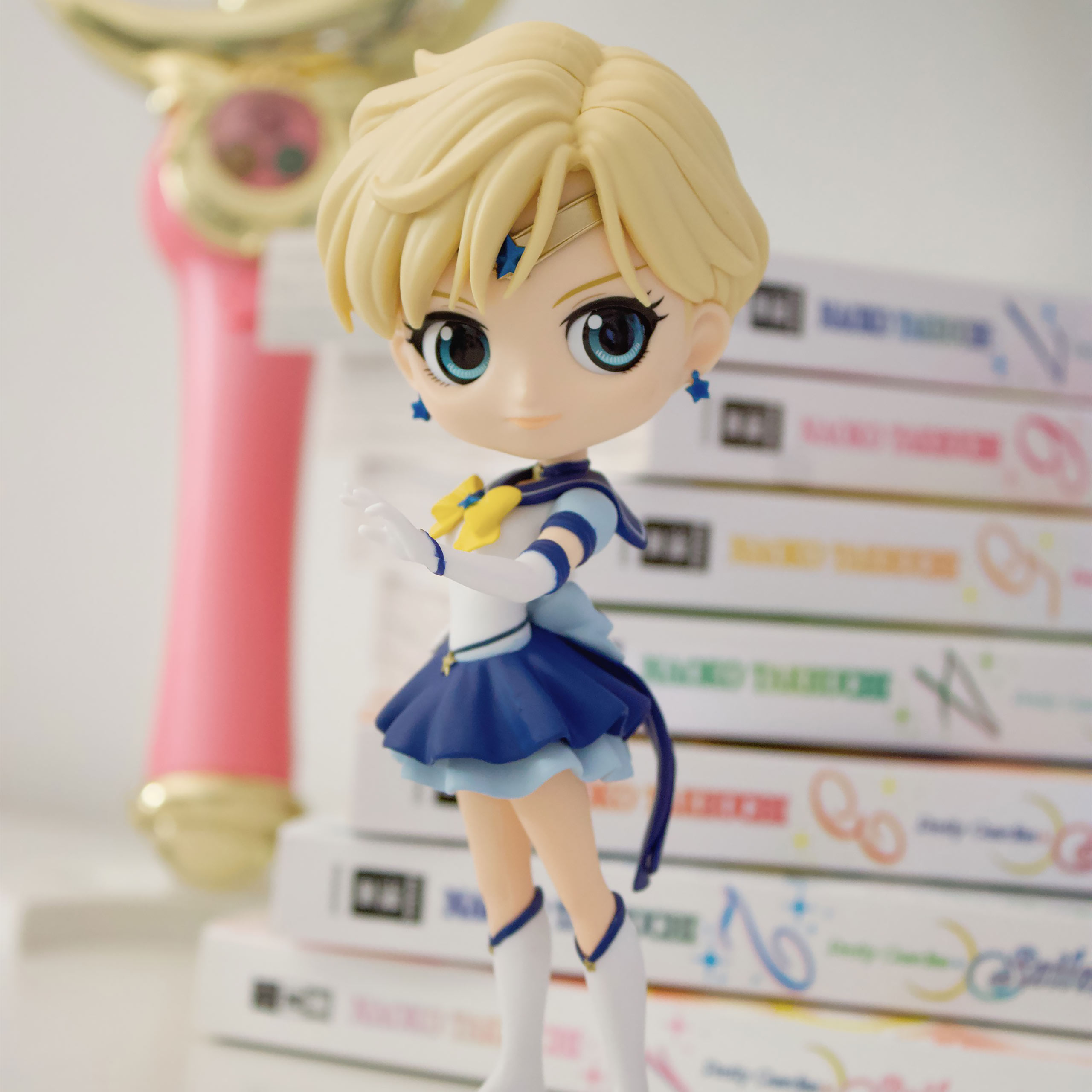 Sailor Moon Cosmos - Figura Q Posket de Sailor Uranus Versión A