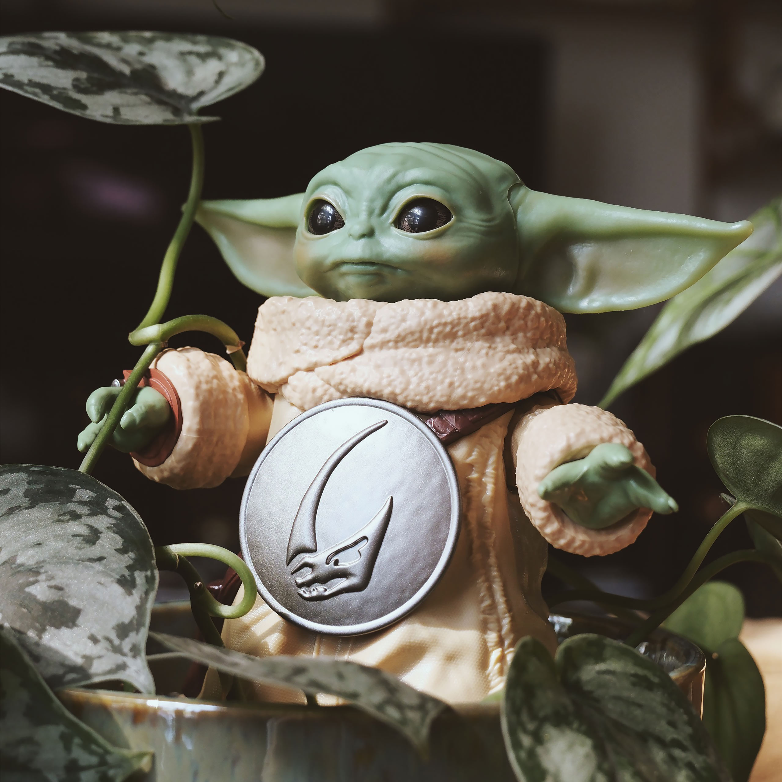 Grogu Action Figure - Star Wars The Mandalorian | Elbenwald