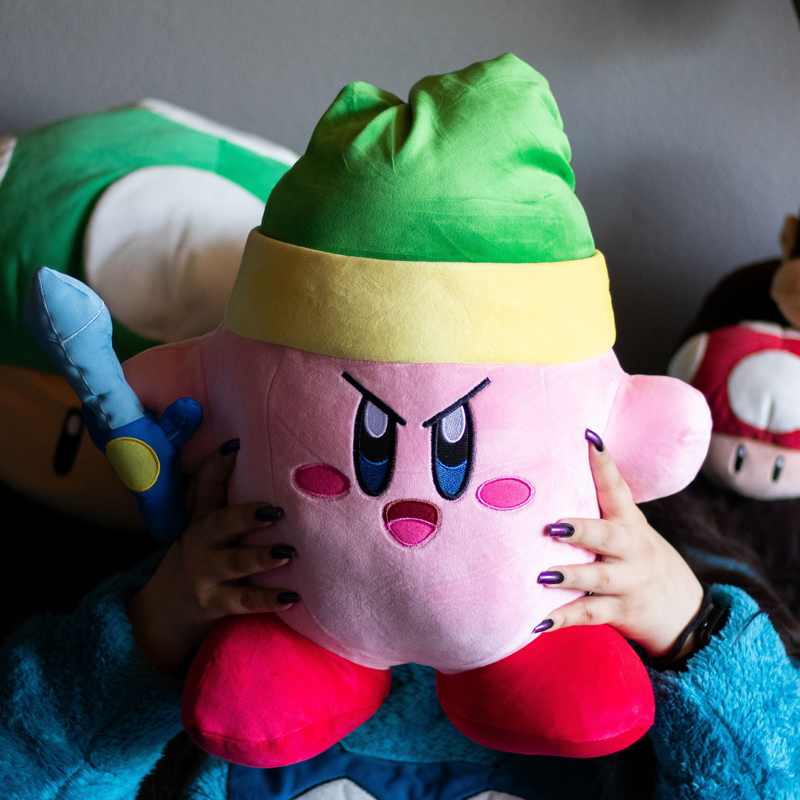 Kirby con espada - Figura de peluche