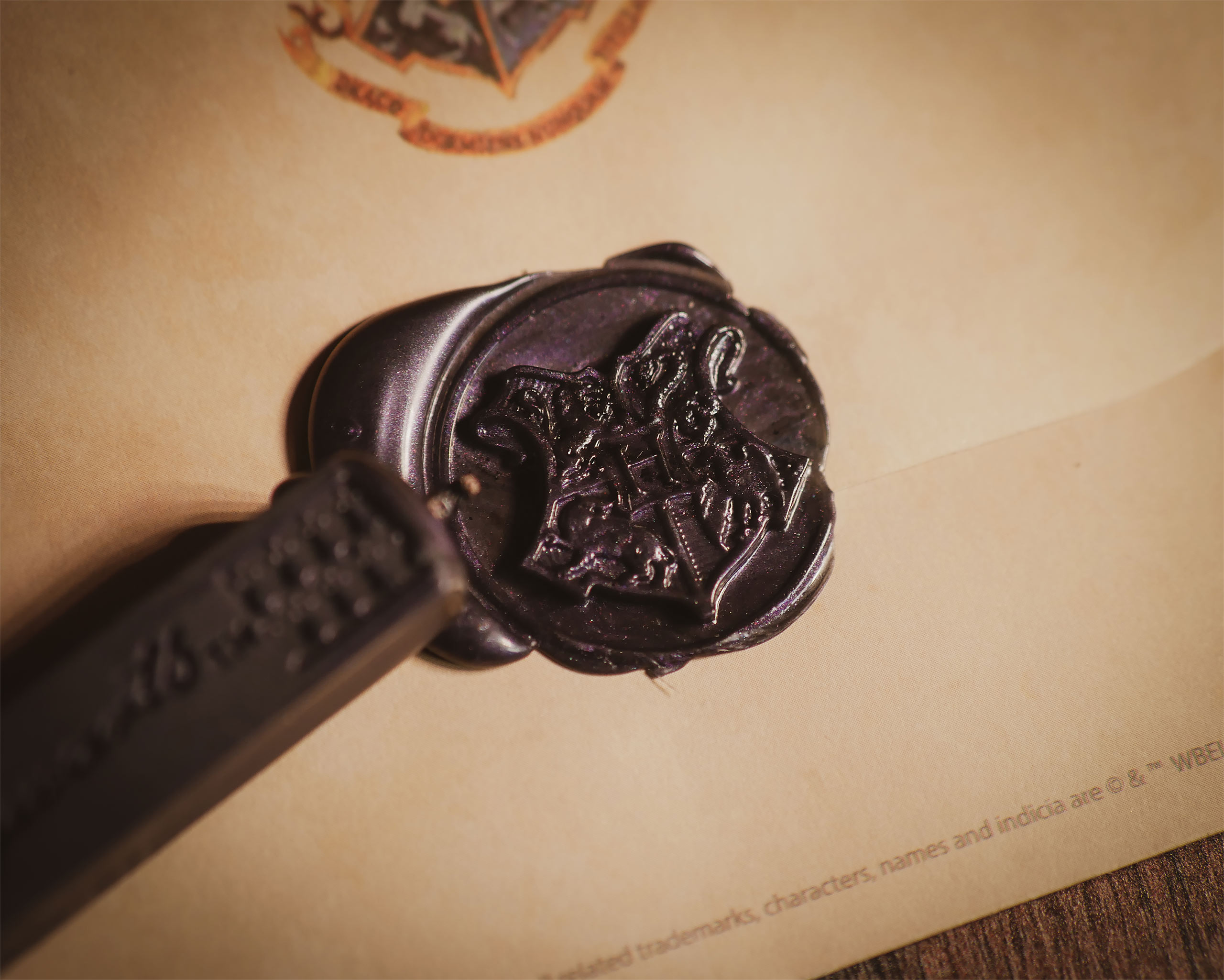 Harry Potter - Hogwarts Seal with Wax