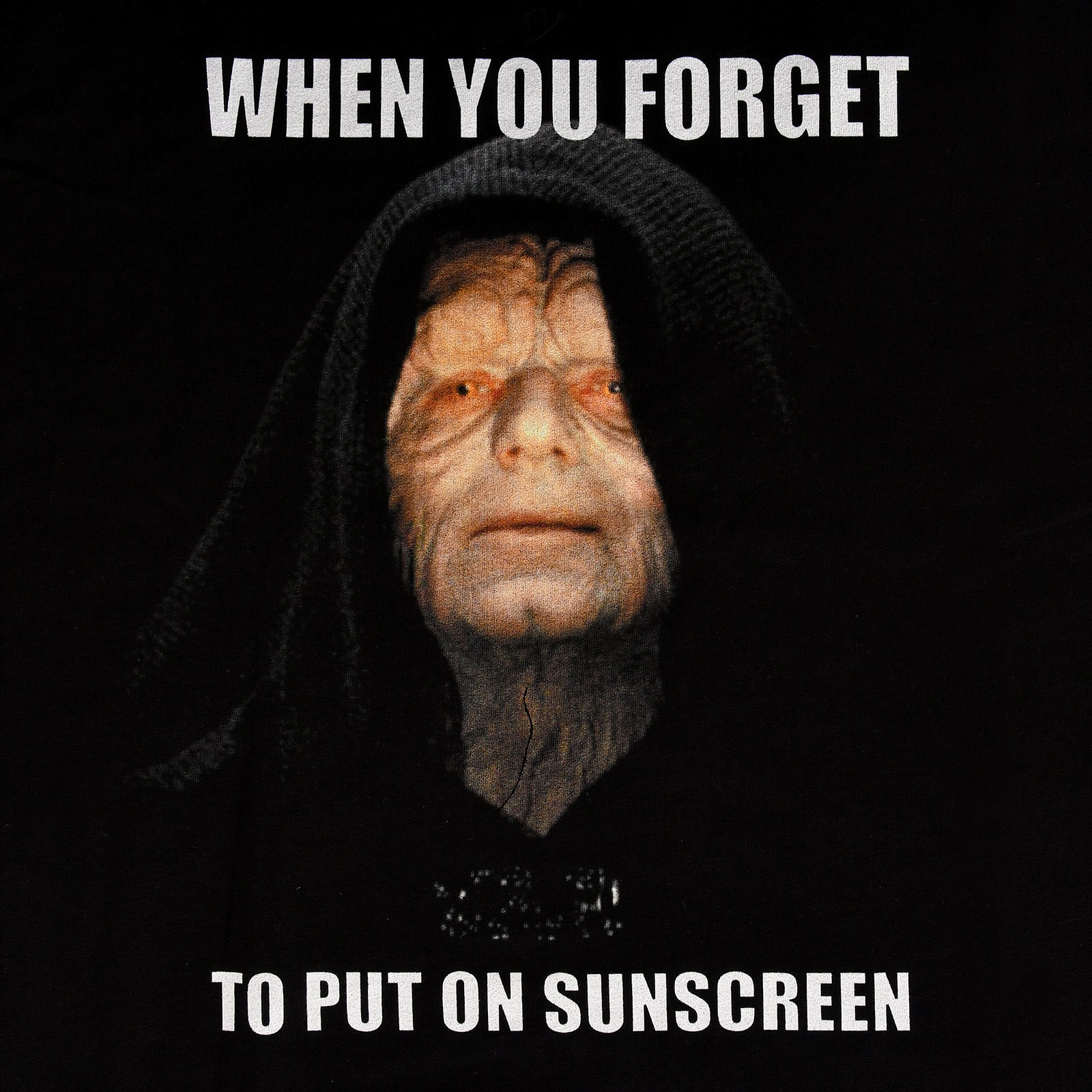 Star Wars - Palpatine Sunscreen T-Shirt Zwart
