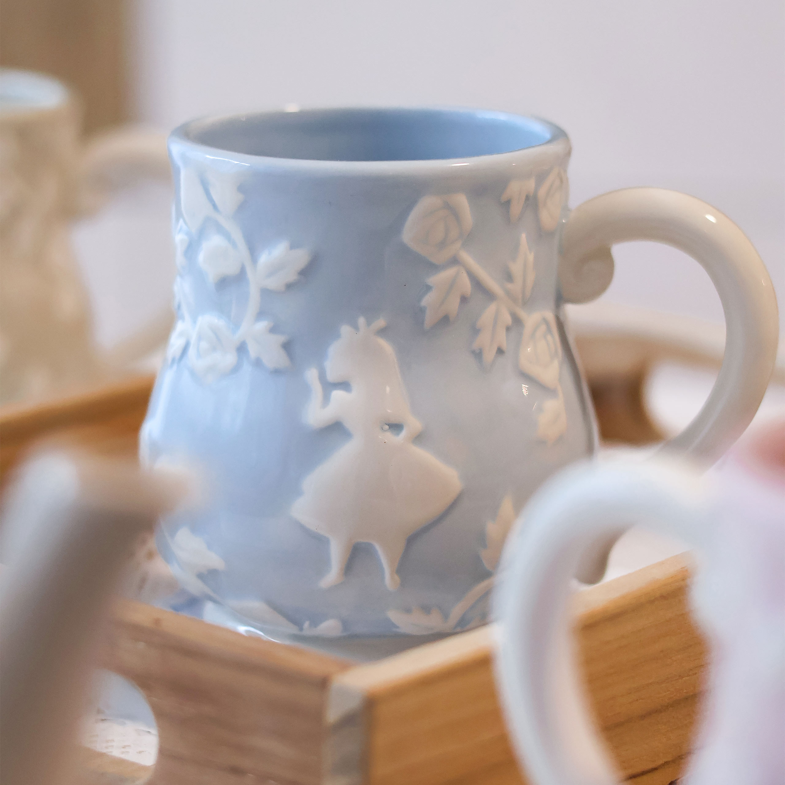 Alice in Wonderland - Relief Mug