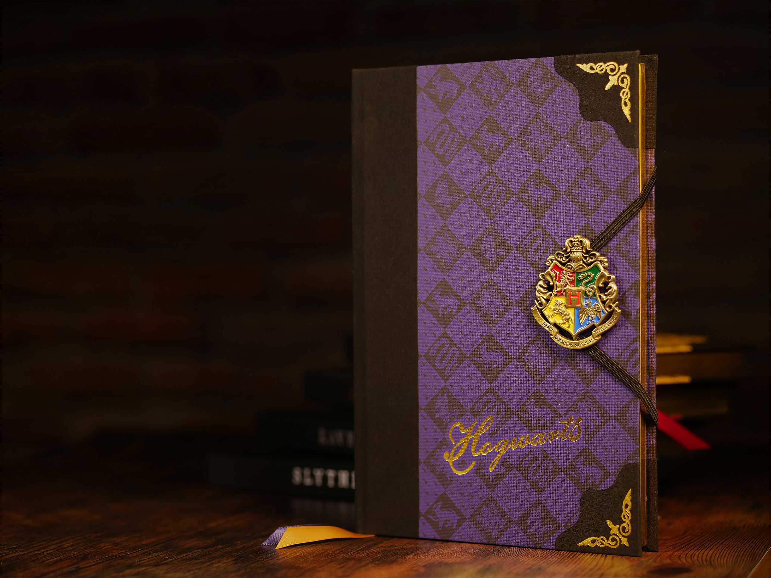 Harry Potter - Hogwarts Wappen Deluxe Notizbuch