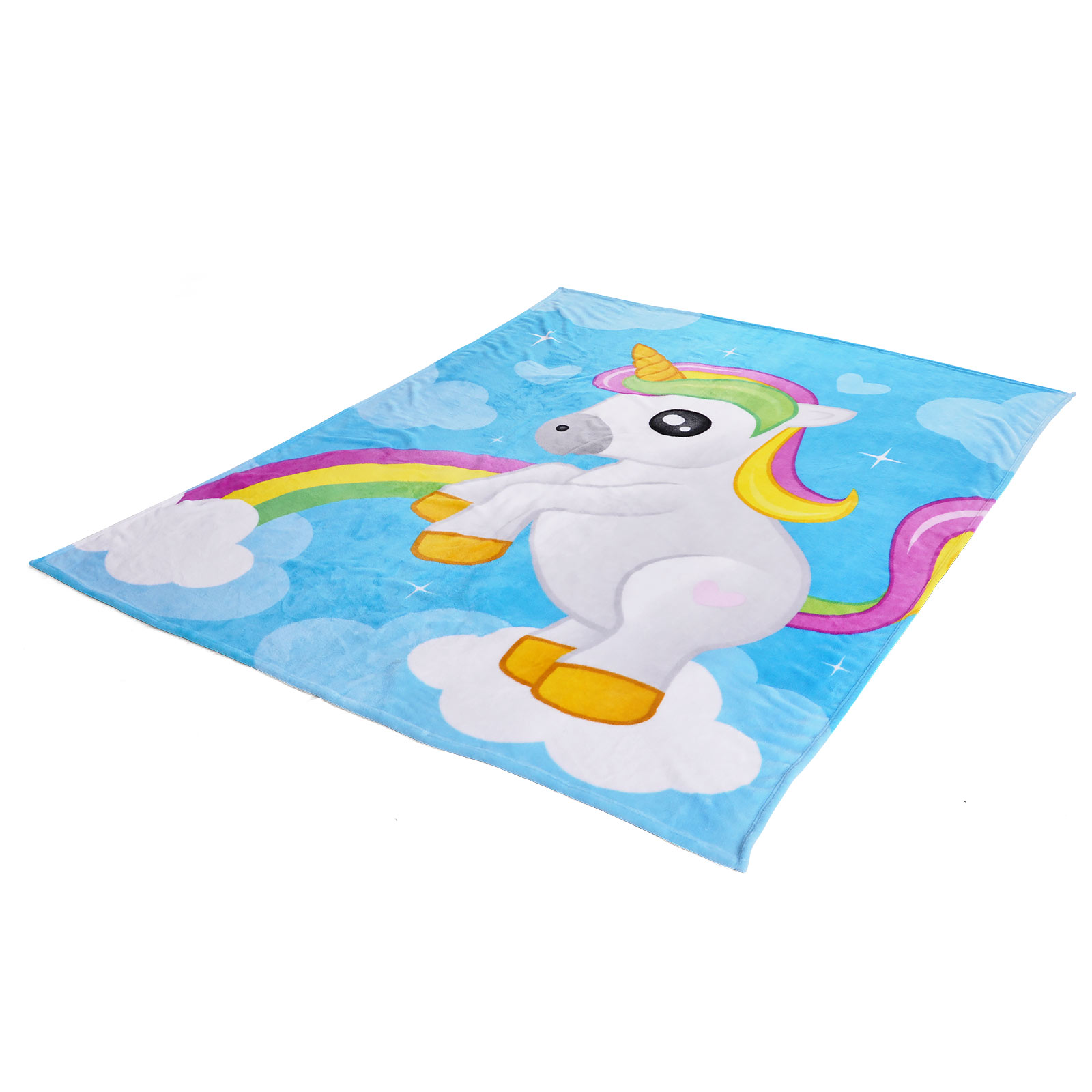 Fluffy blanket with unicorn