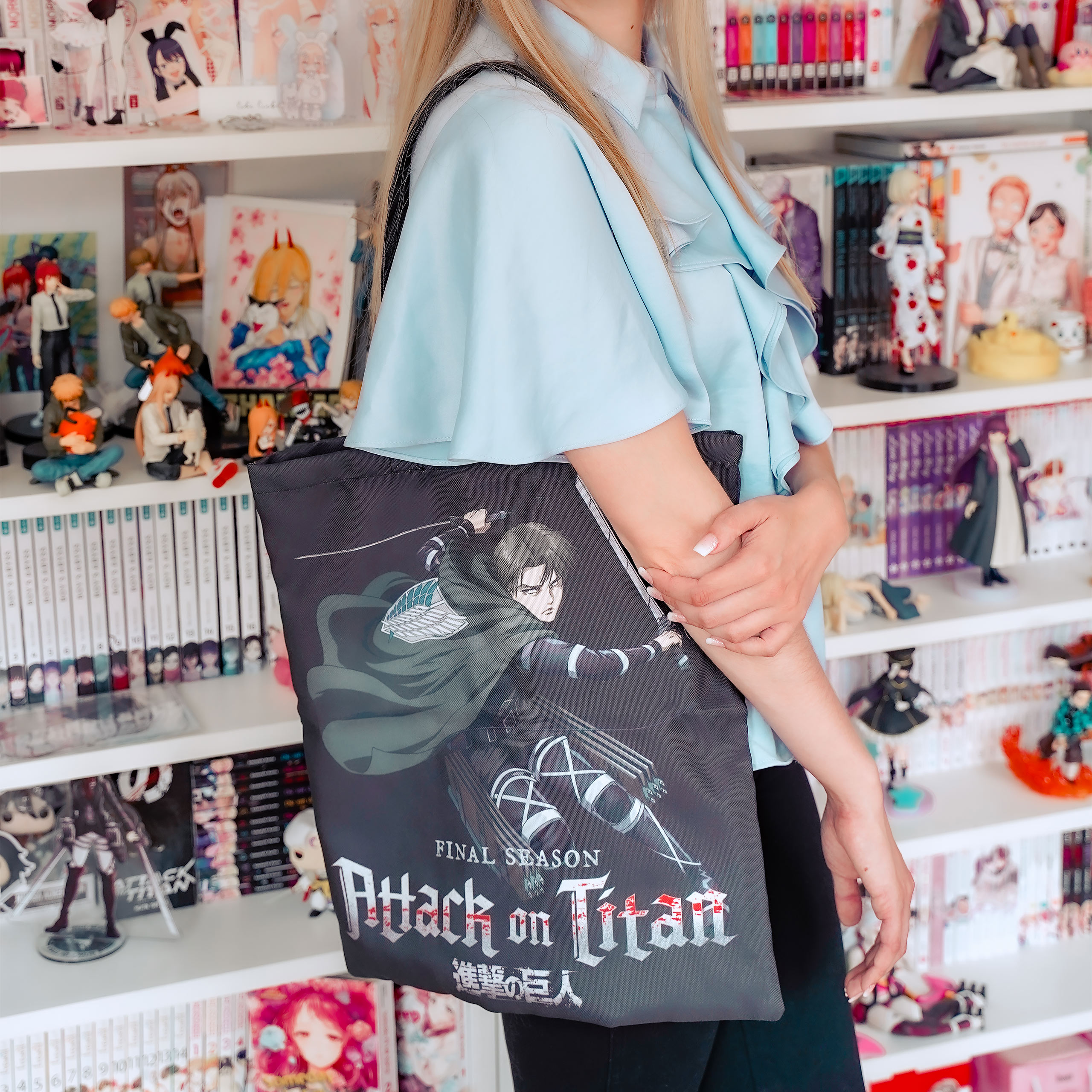 Attack on Titan - Levi Tas