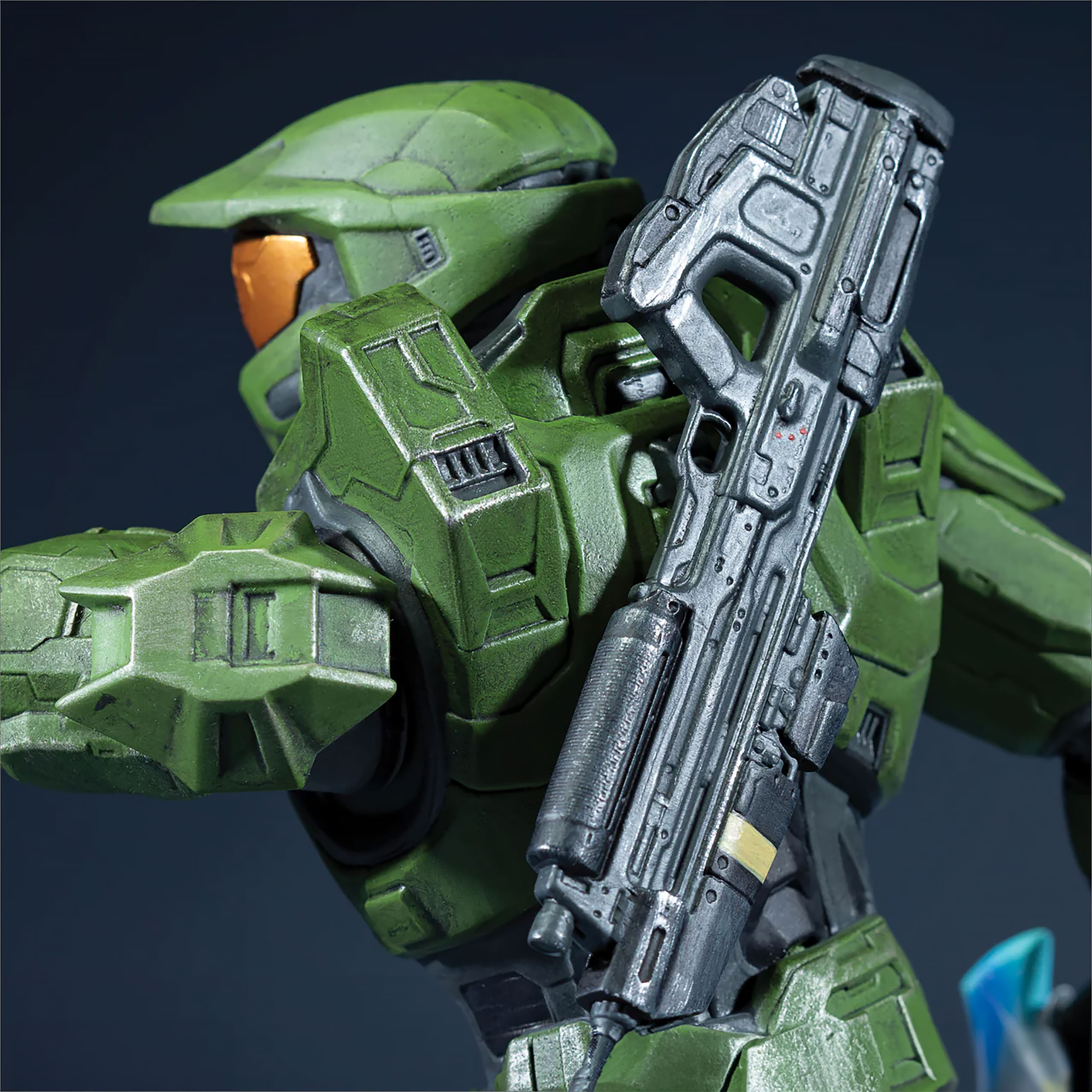 Halo Infinity - Master Chief Statue