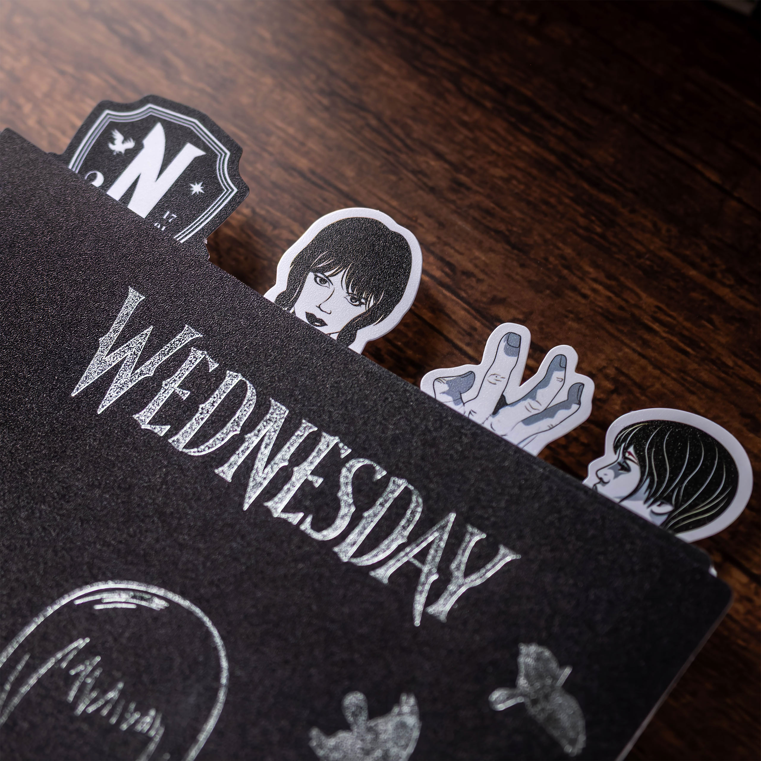 Wednesday - Taccuino a spirale con divisori