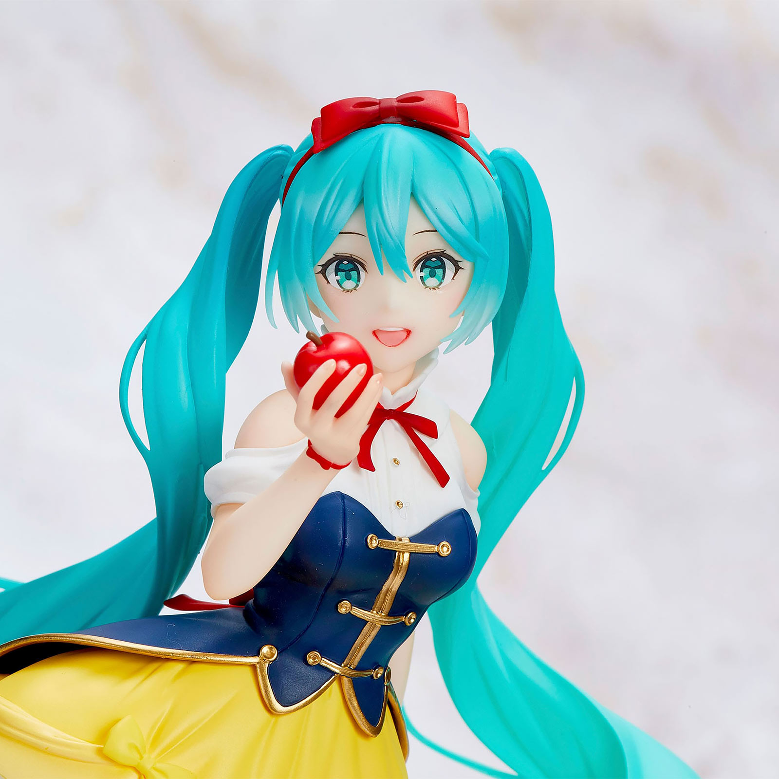 Hatsune Miku - Wonderland Snow White Figur