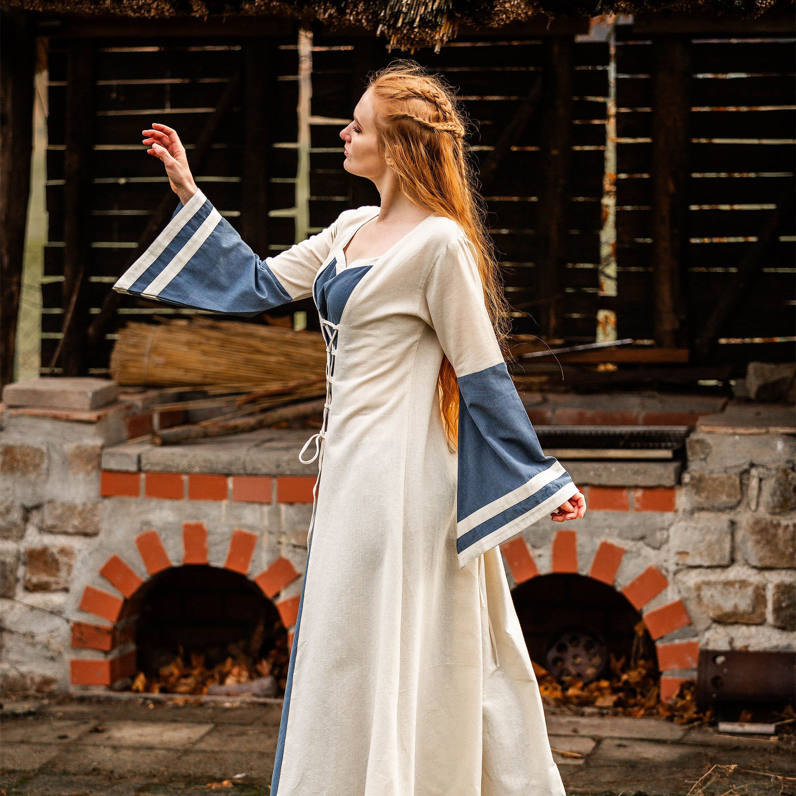 Mittelalter Kleid mit Trompetenärmeln blau-natur