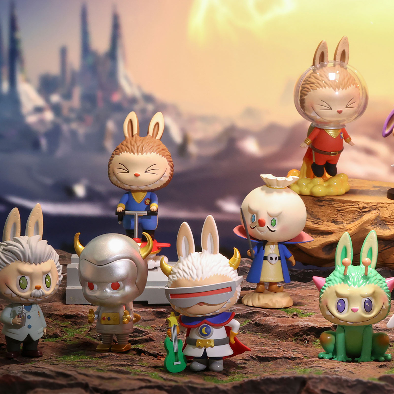 Labubu - Serie POP MART Las Aventuras Espaciales de los Monstruos Figura Misteriosa