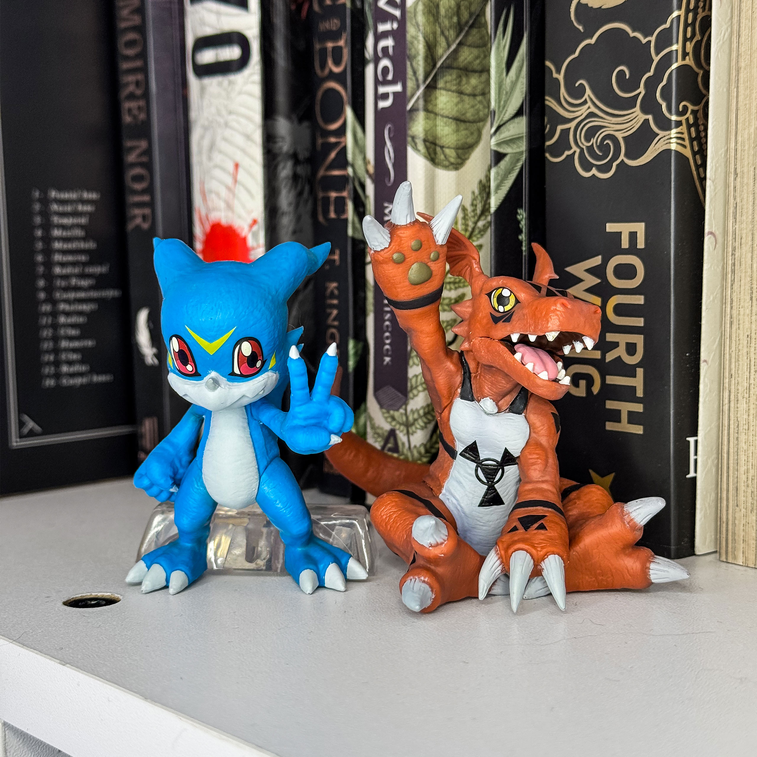 Digimon Adventure - Veemon & Guilmon Figure