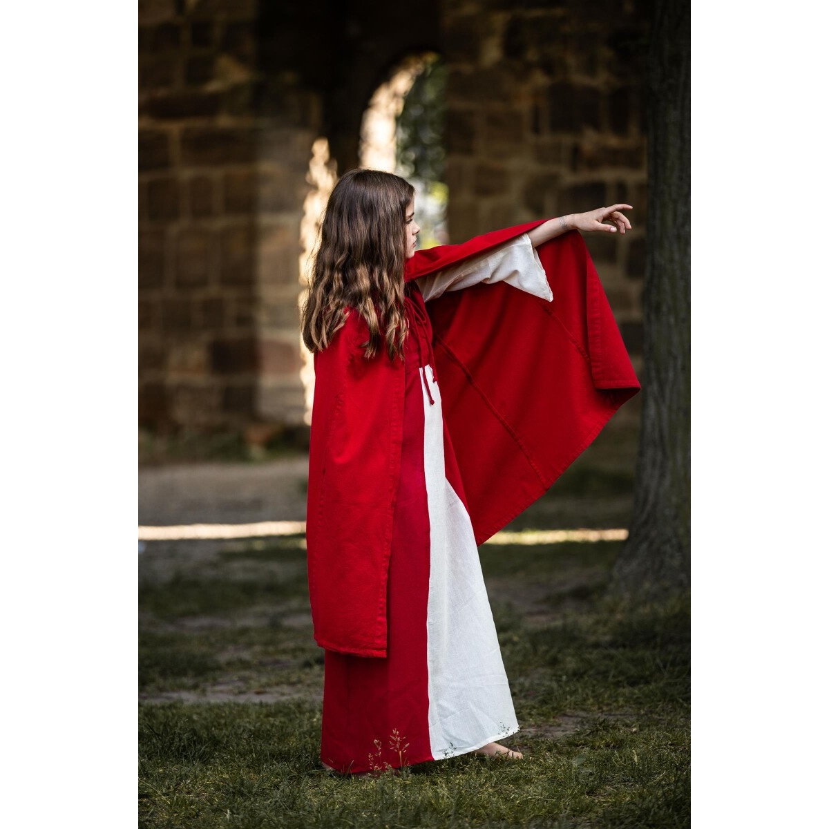 Capa medieval Cecilia para niños roja