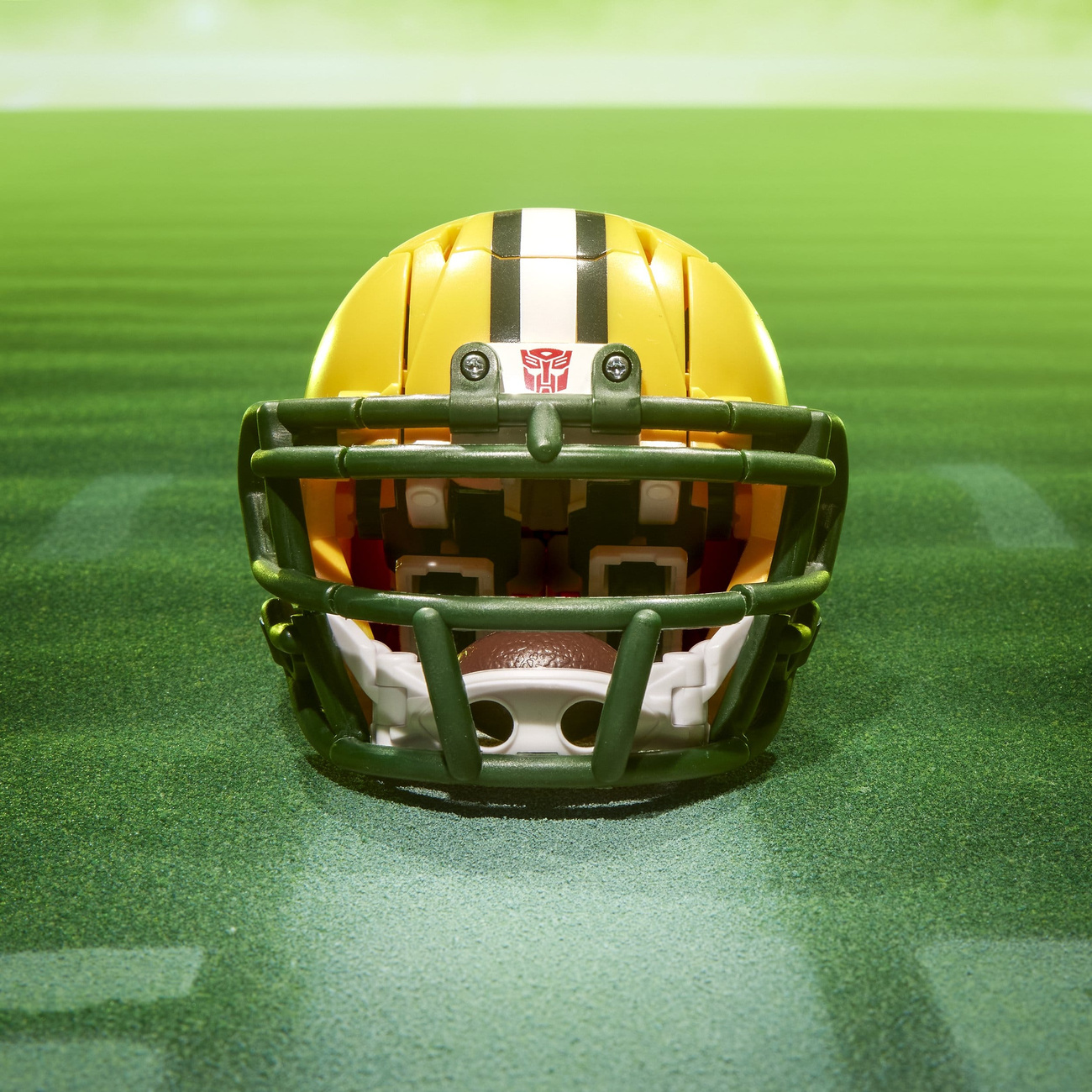 Transformers x NFL Figura de acción Green Bay Packers: Tundra