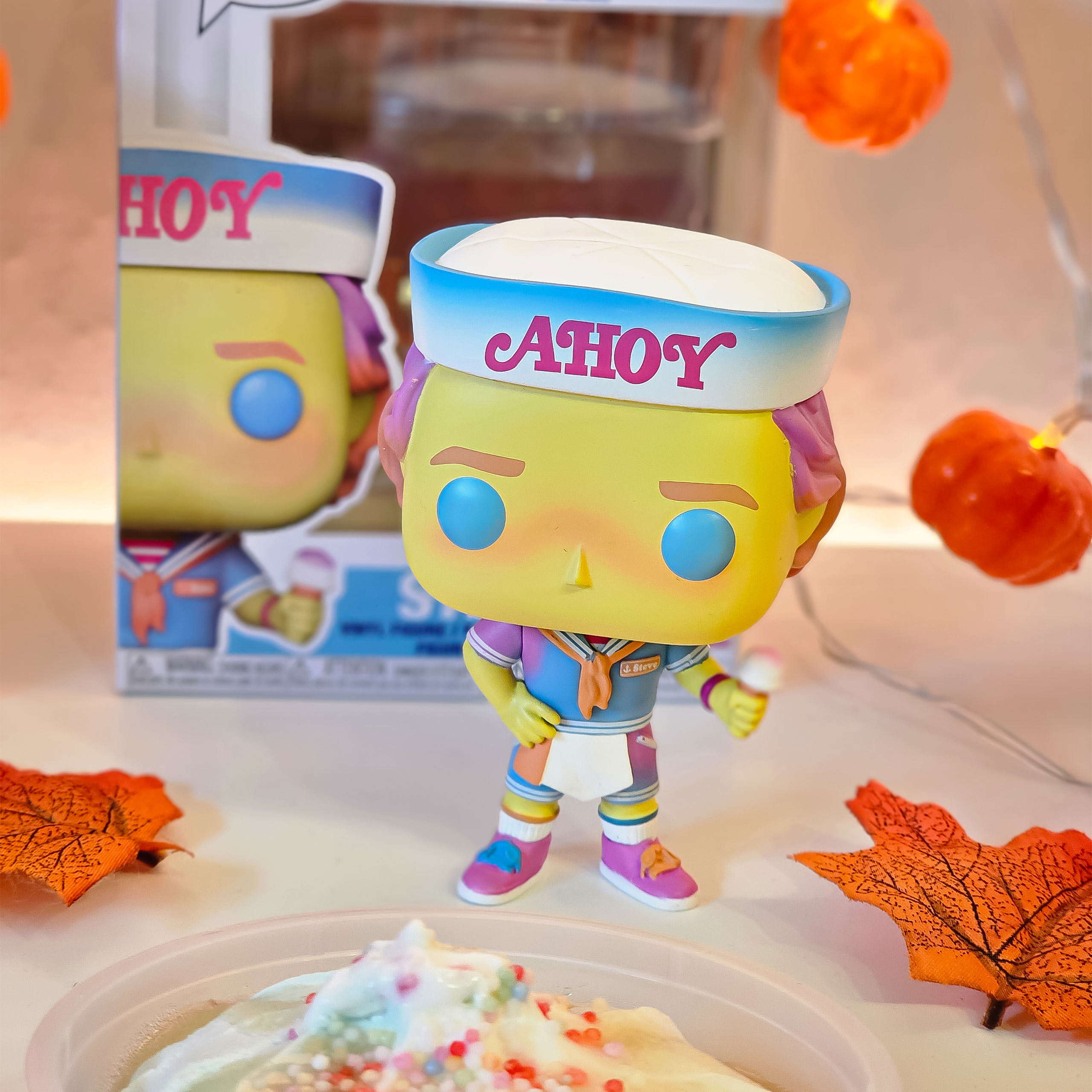 Stranger Things - Steve (Scoops Ahoy) Figura Funko Pop