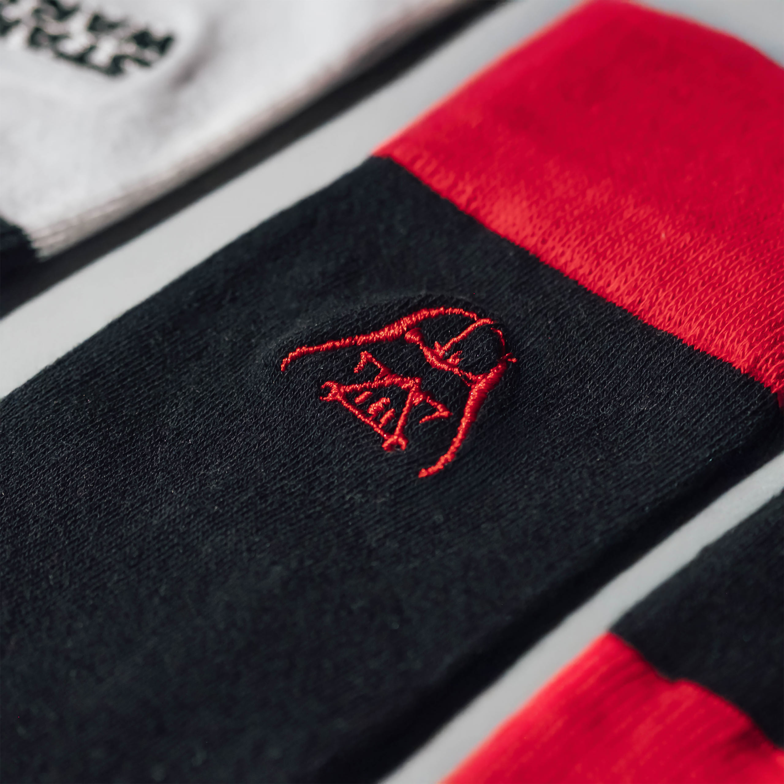 Star Wars - Lot de 2 paires de chaussettes logo Dark Vador