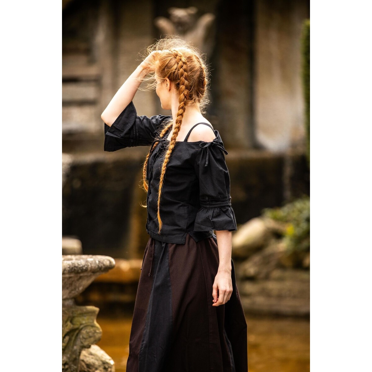 Średniowieczna bluzka na ramiączkach Prina czarna