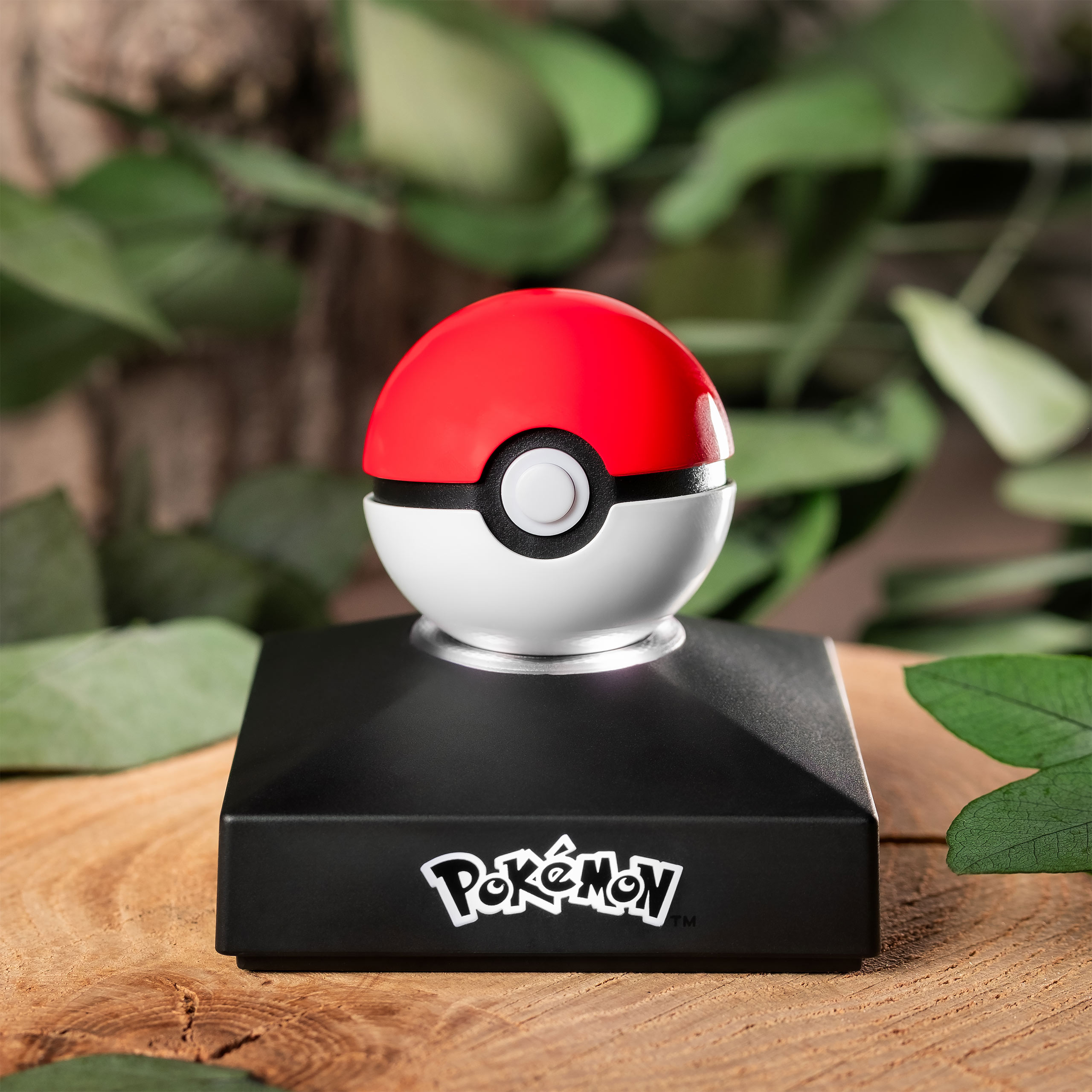 Pokemon - Mini réplique de Pokeball avec lumière