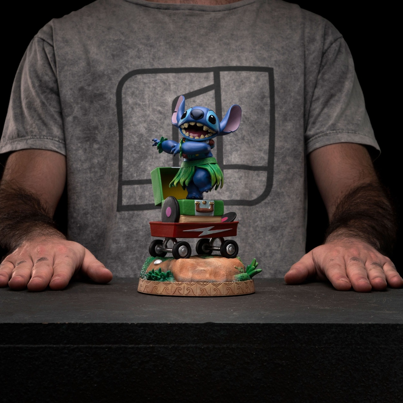 Lilo & Stitch Art Scale-staty 1/10 Stitch Hula 17 cm